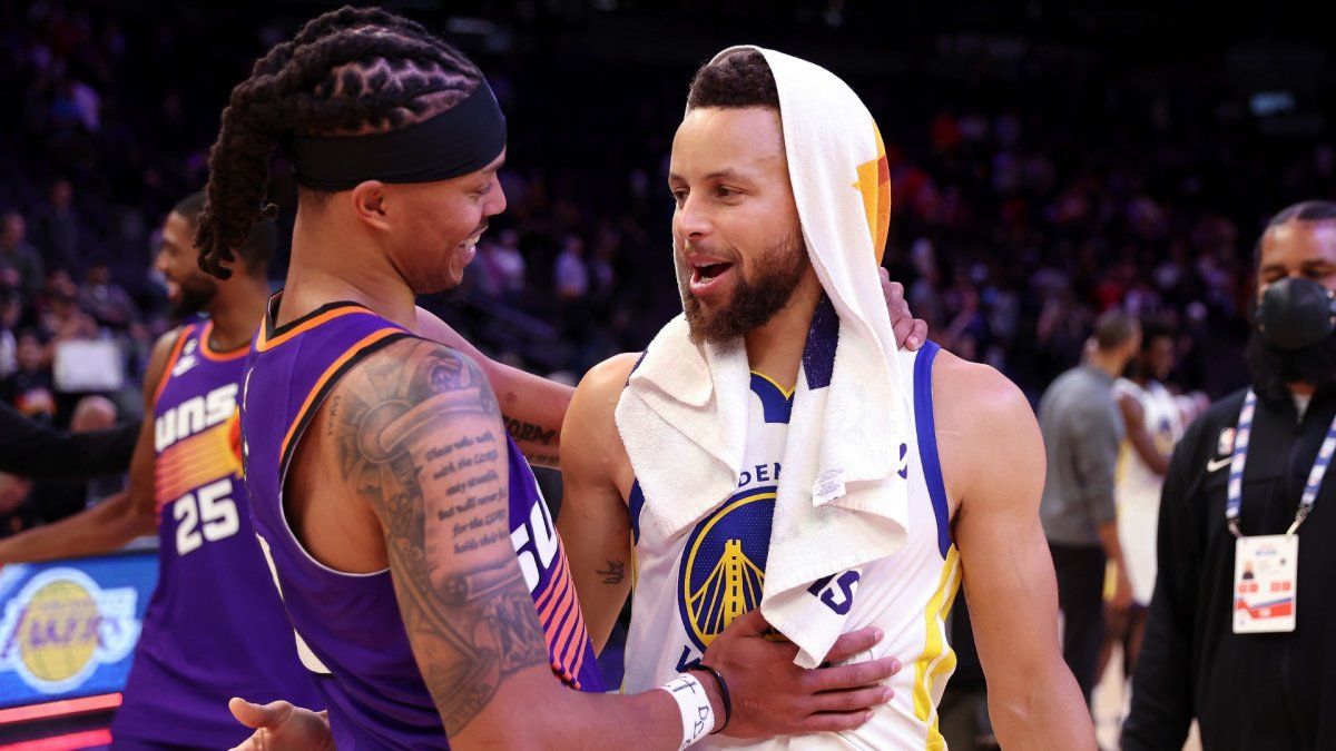 1200x675 Steph, D Lee Share Moment By Exchanging Jerseys After Game