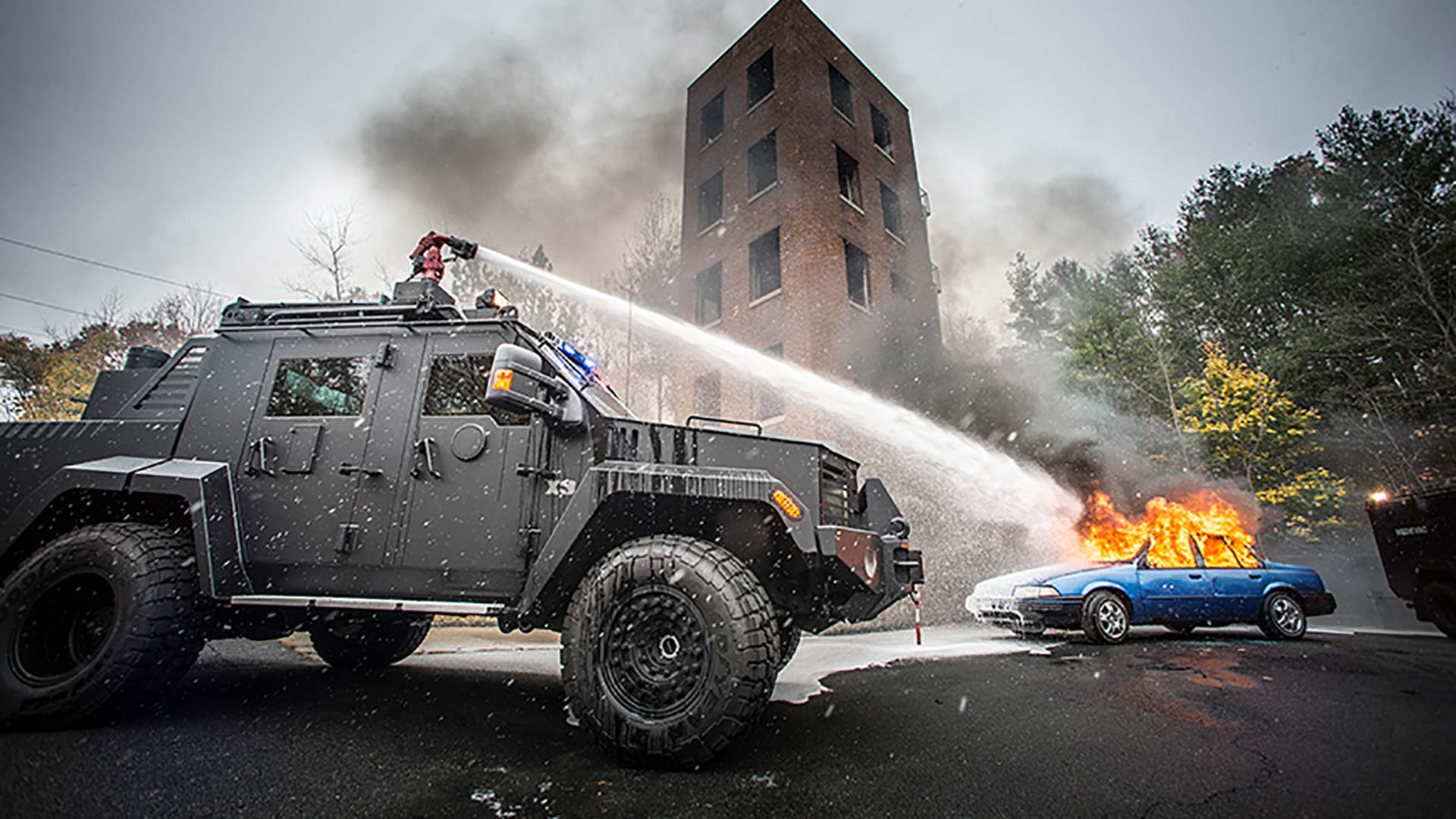 Armored Truck Wallpapers - Top Free Armored Truck Backgrounds ...