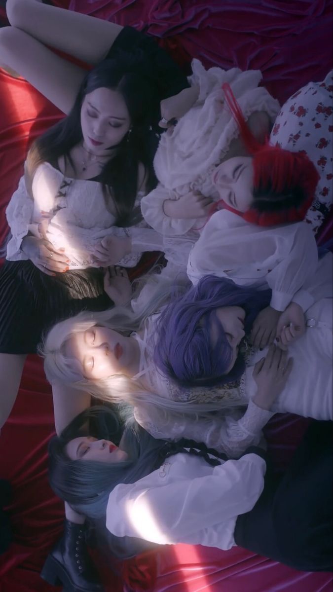 675x1200 Rolling Quartz wallpaper Goodnight MV