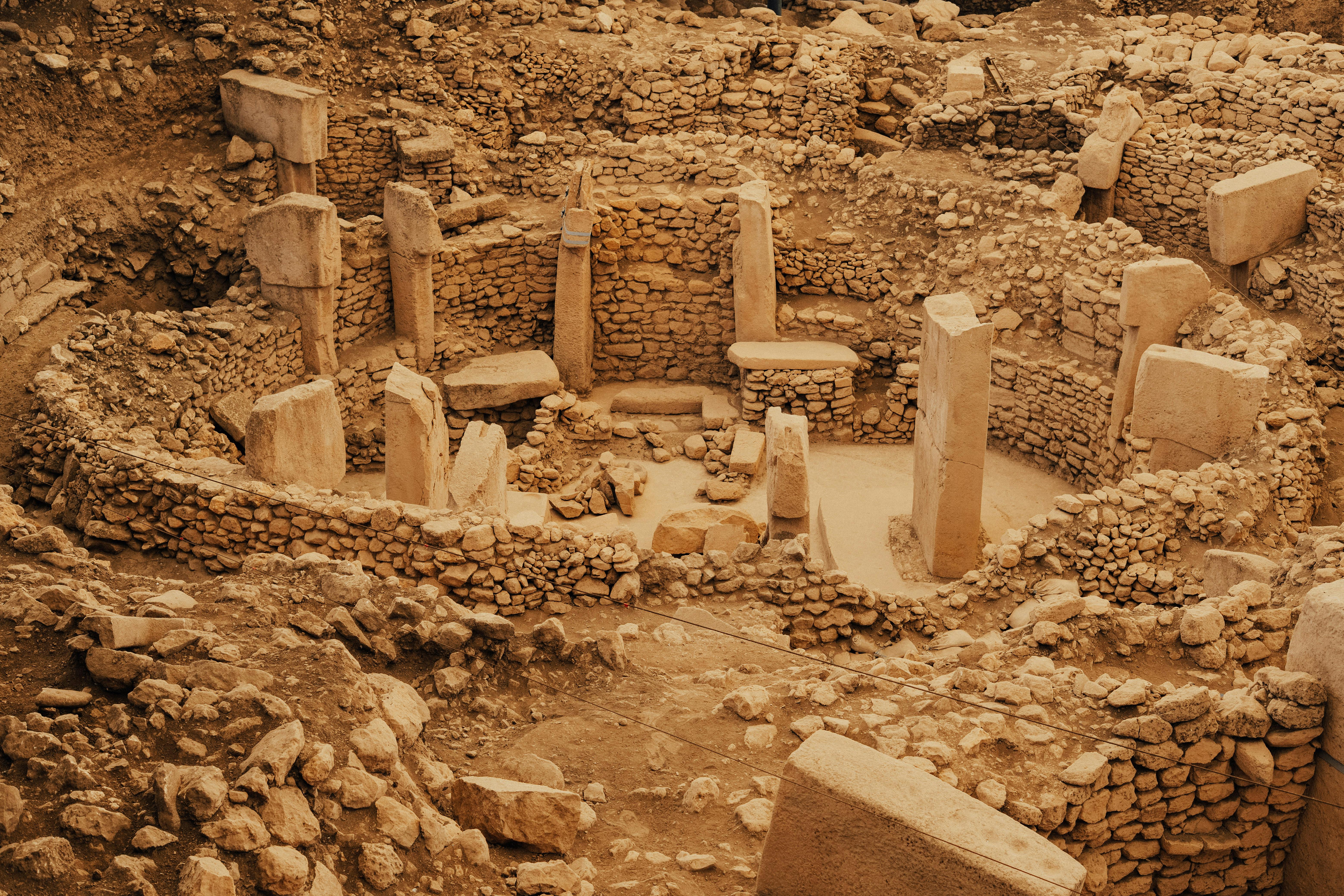 6240x4160 Göbekli Tepe: Ancient Stone Circle in Şanlıurfa · Free