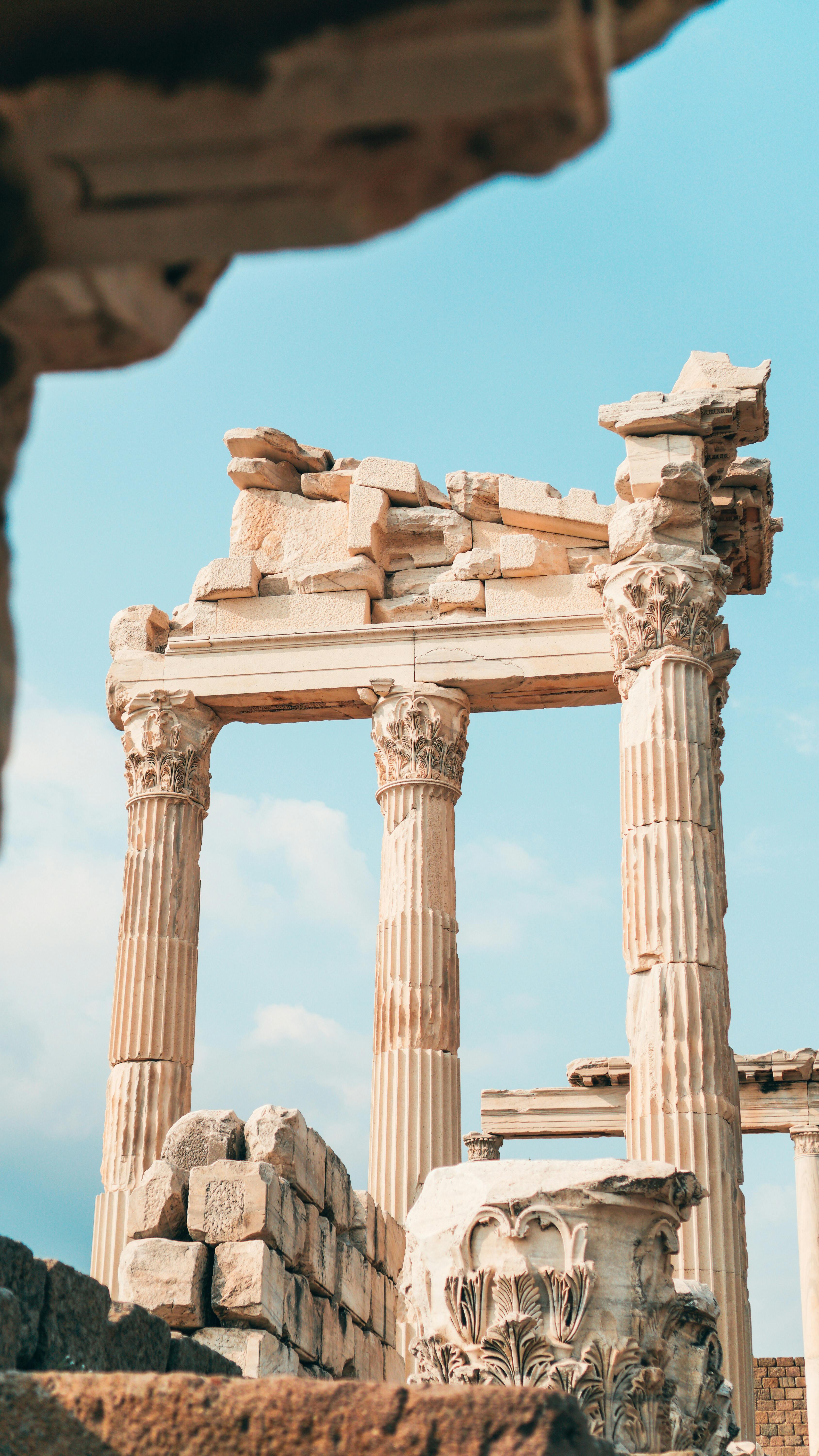 3376x6000 Ancient Pillars of an Acropolis · Free