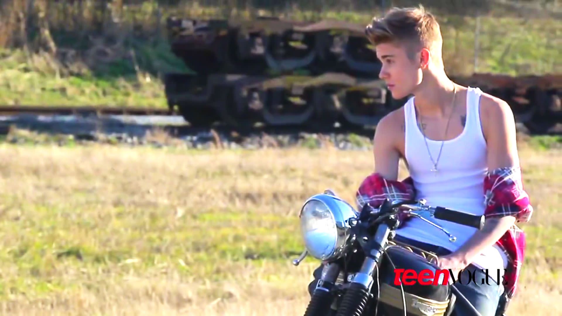 1920x1080 Justin Bieber's Official Teen Vogue Cover Shoot