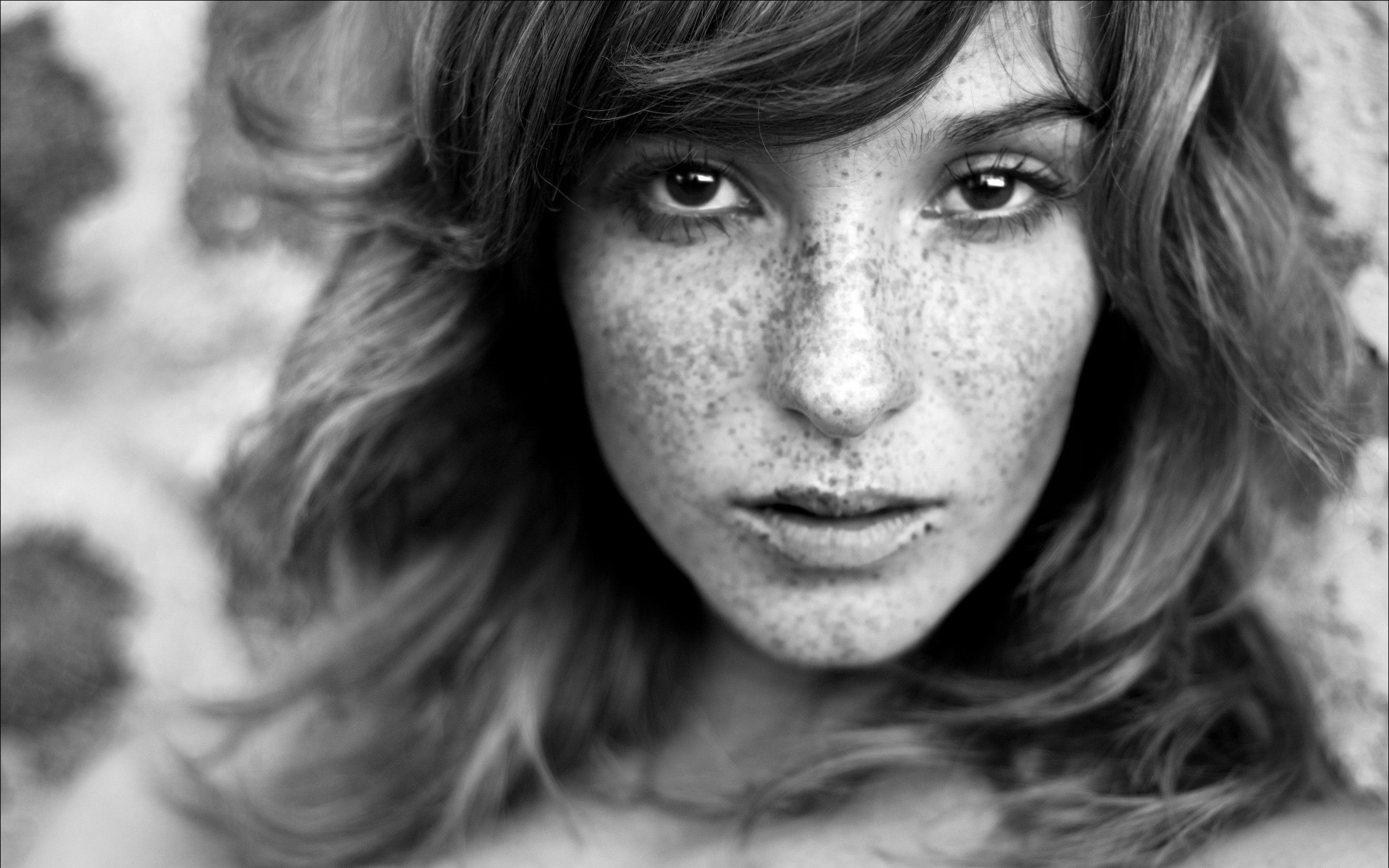 2560x1600 Wallpaper girl, red, girl, Kerekes, kerekes, vitsa, vica for mobile and desktop, section девушки, resolution 2560x1600