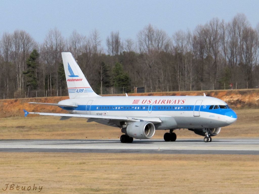 1024x768 US Airways Airbus A319 112 N744P. Piedmont Airlines Her