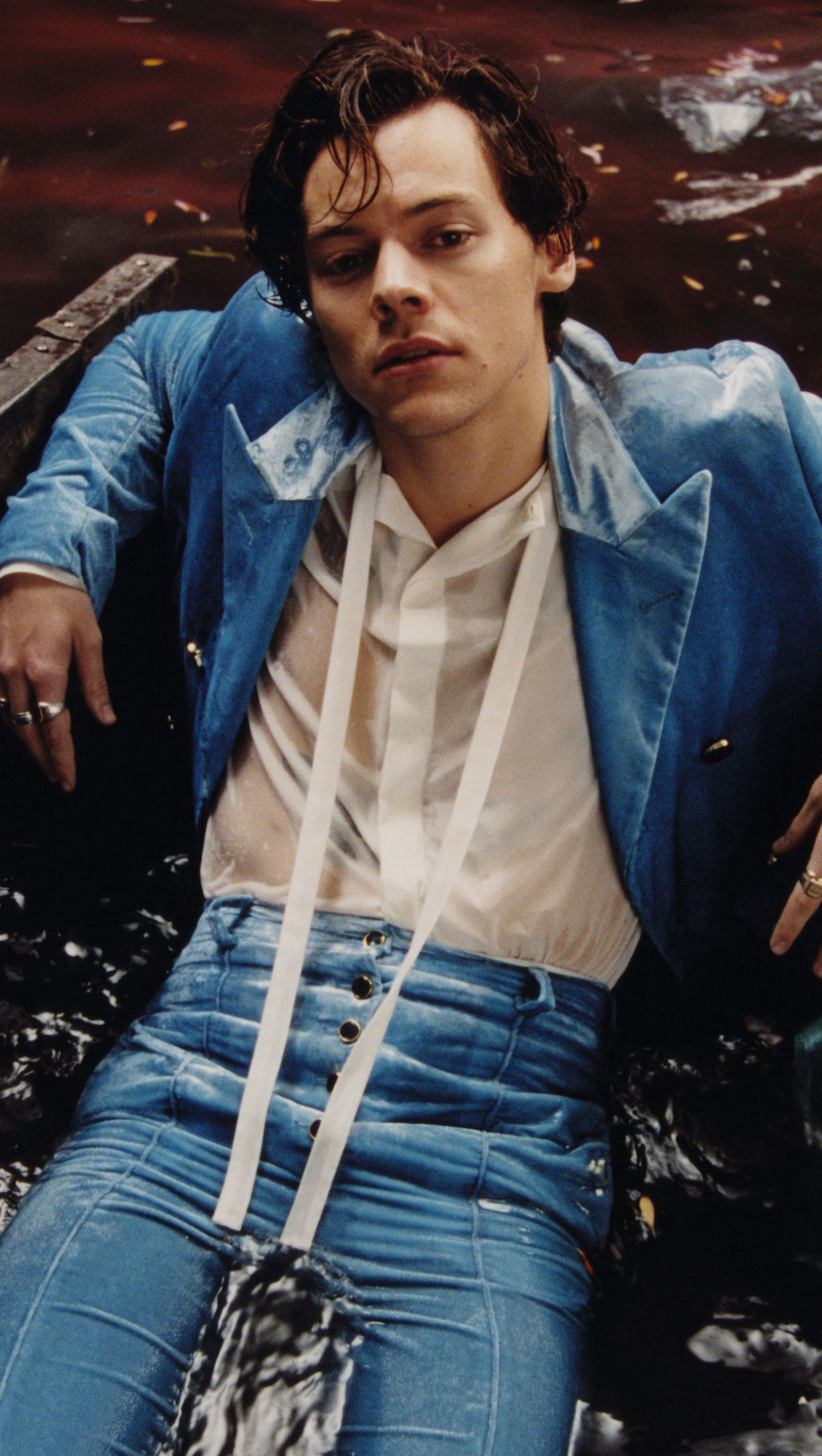 2440x4320 Harry Styles Wallpaper 4K for iPhone and Mobile Phone
