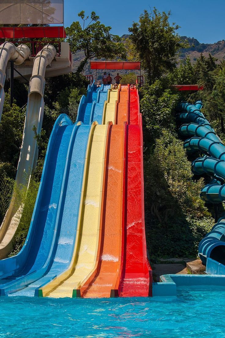 736x1106 Waterpark Wallpaper