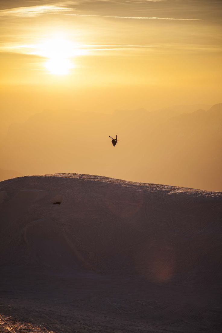 736x1104 Candide Thovex enjoying the view #quiksilver