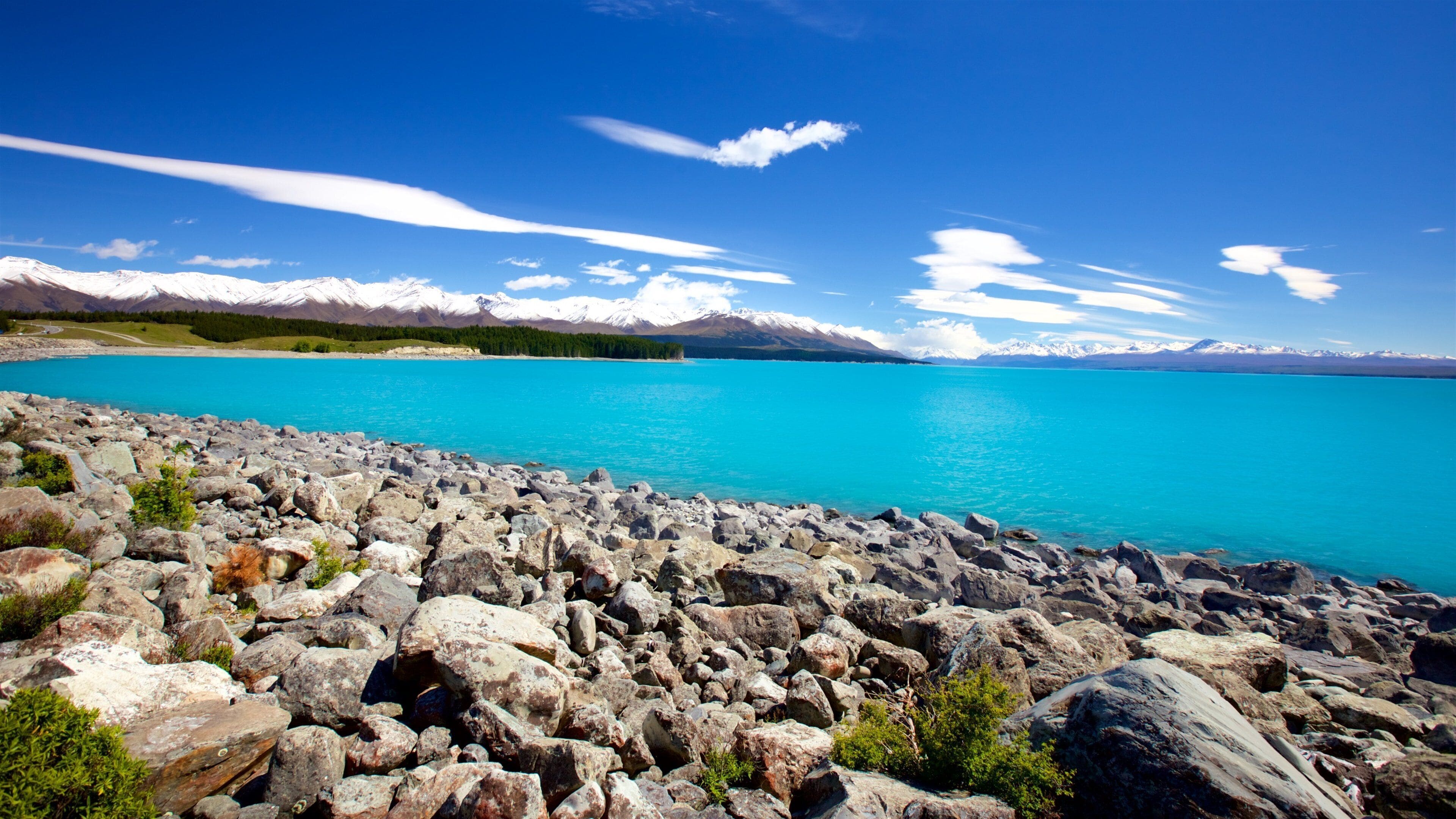 3840x2160 Lake Pukaki in Canterbury. Expedia.co.in