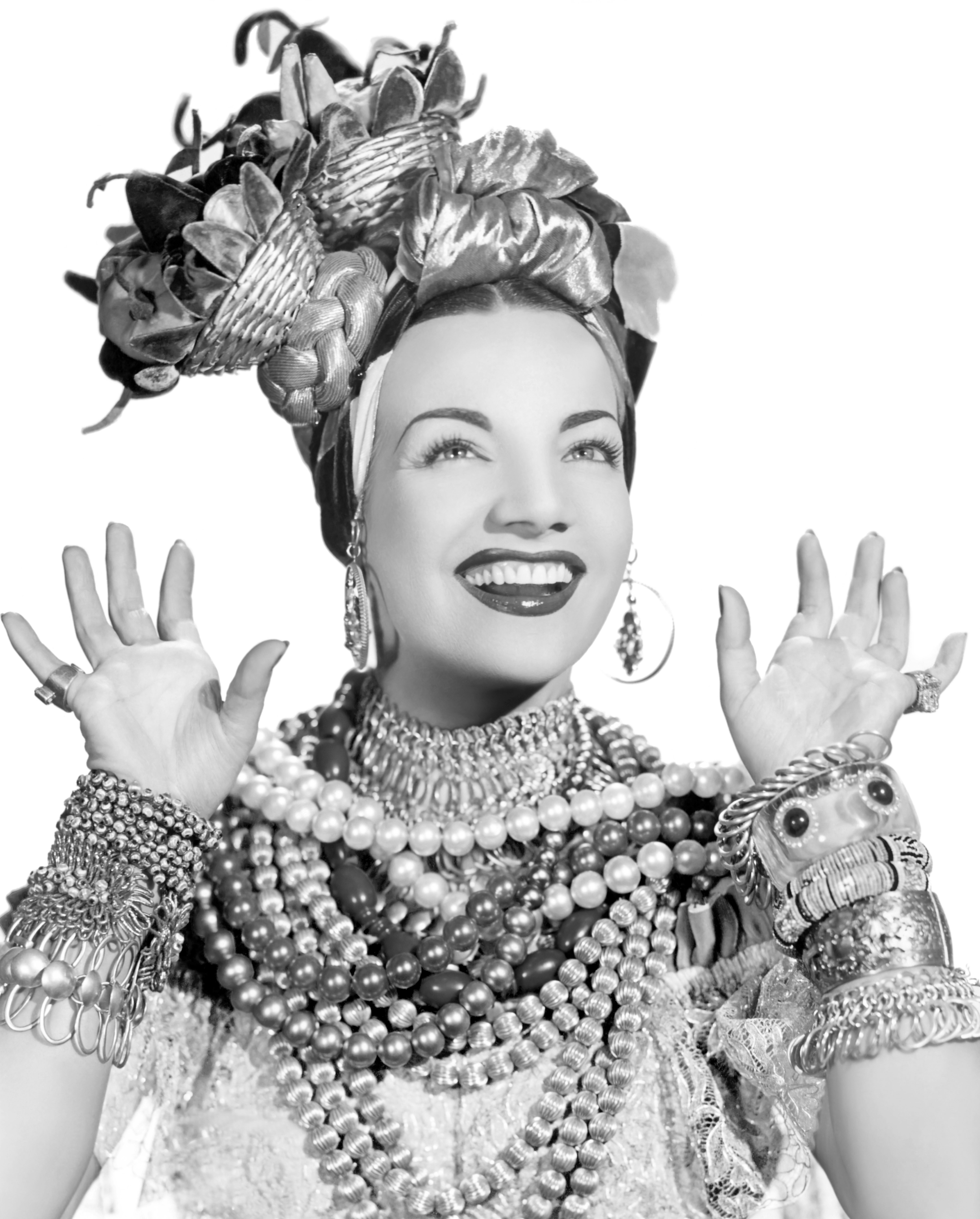 6040x7515 Carmen Miranda Annex