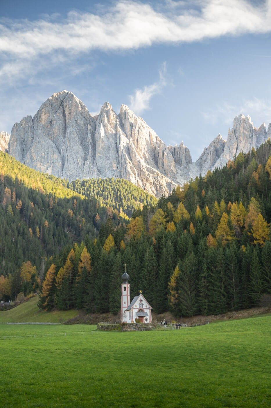 933x1400 St. Magdalena and St. John Churches in Val di Funes Viewpoints Photo Hikes