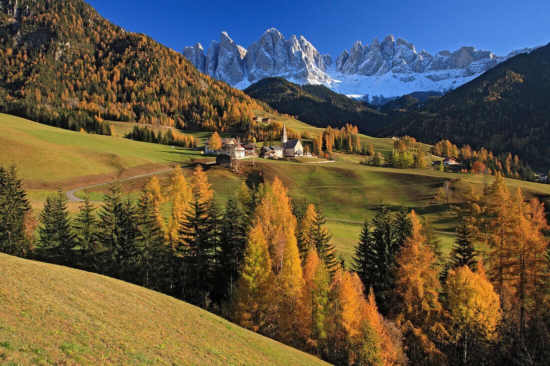 1100x733 Santa Maddalena and Le Odle mountains in