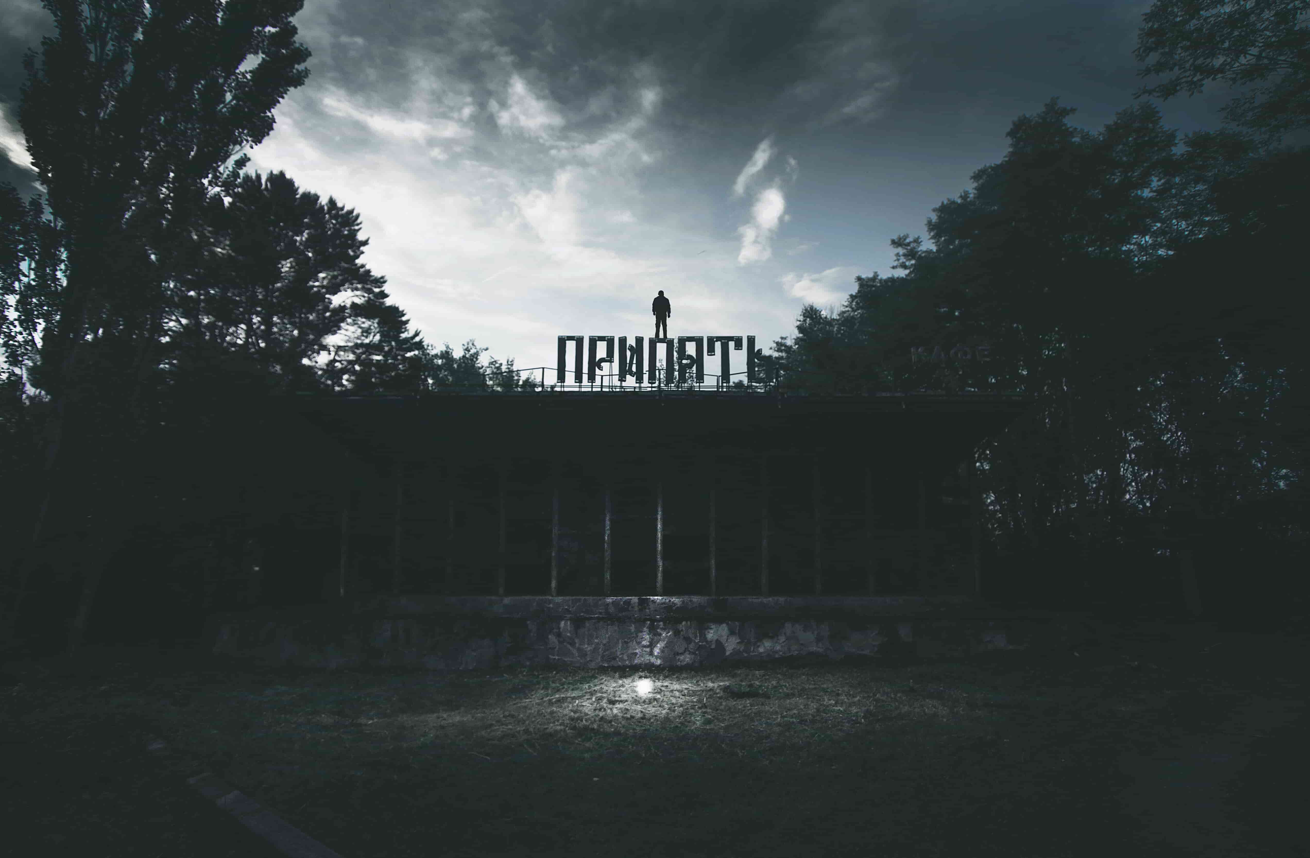 5087x3332 Illegal stalker tourism: The real Chernobyl Experience. READ BLOG