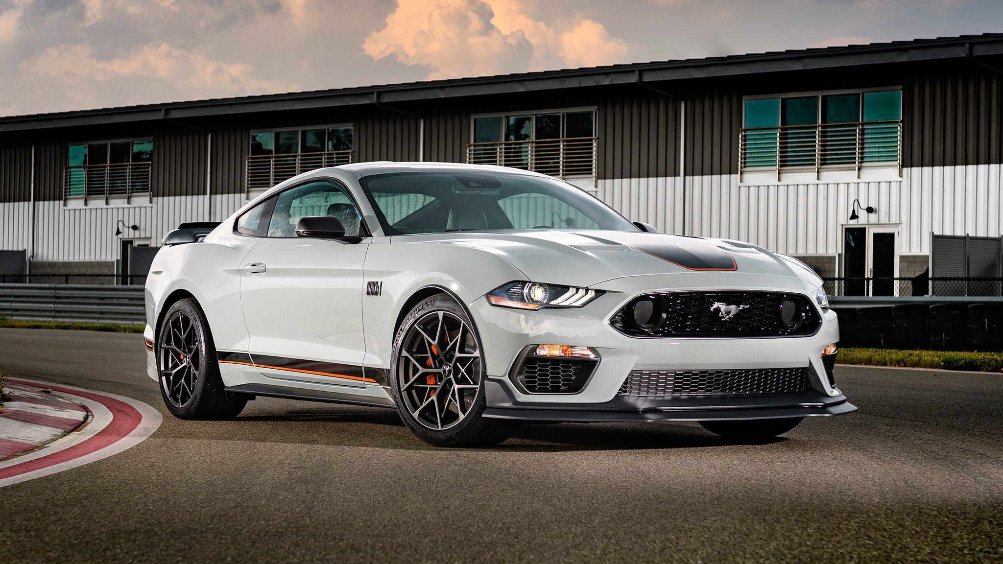 2048x1152 Ford Mustang Mach 1 First Look Review: An Icon Returns