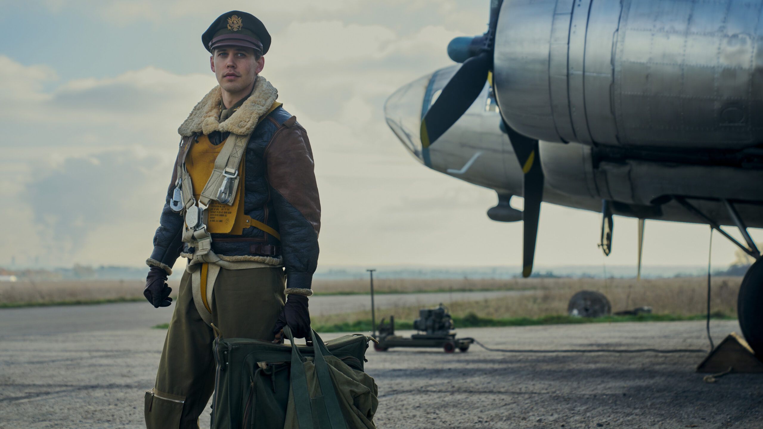 2560x1440 Masters of the Air' is a Soaring Victory for Apple TV+. The Loyola Phoenix