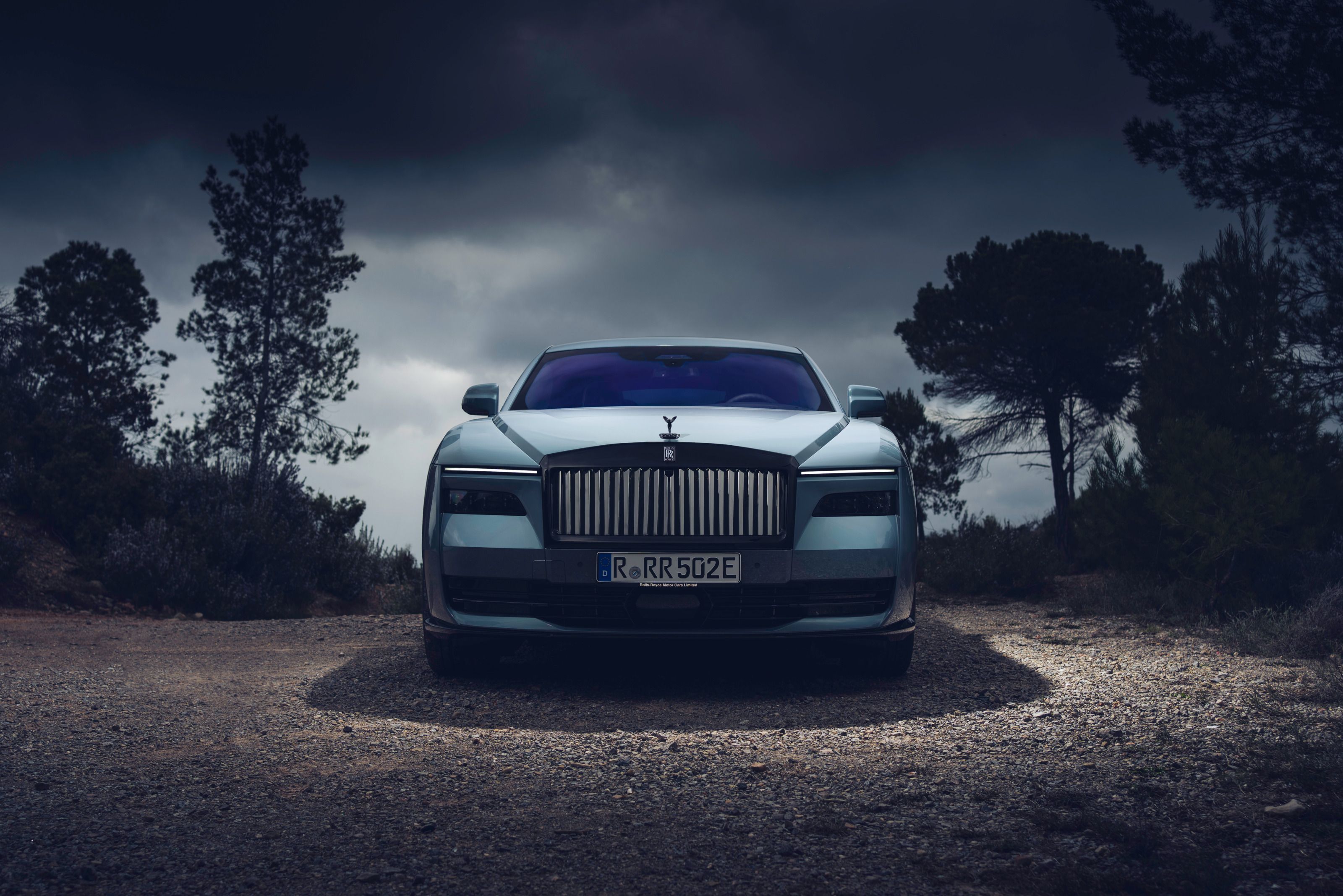 3200x2135 Pure Electric Power In A Velvet Glove: Meet The New Rolls Royce Black Badge Spectre. Wallpaper*