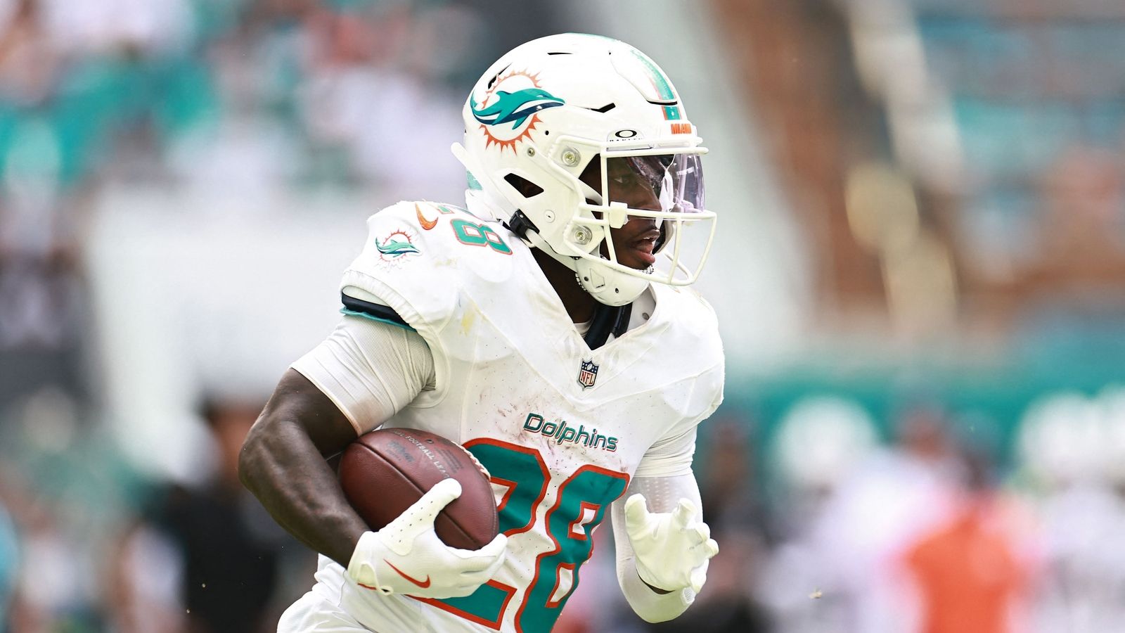 1600x900 Devon Achane trade rumors: Seahawks linked strongly; deal could involve Riq Woolen