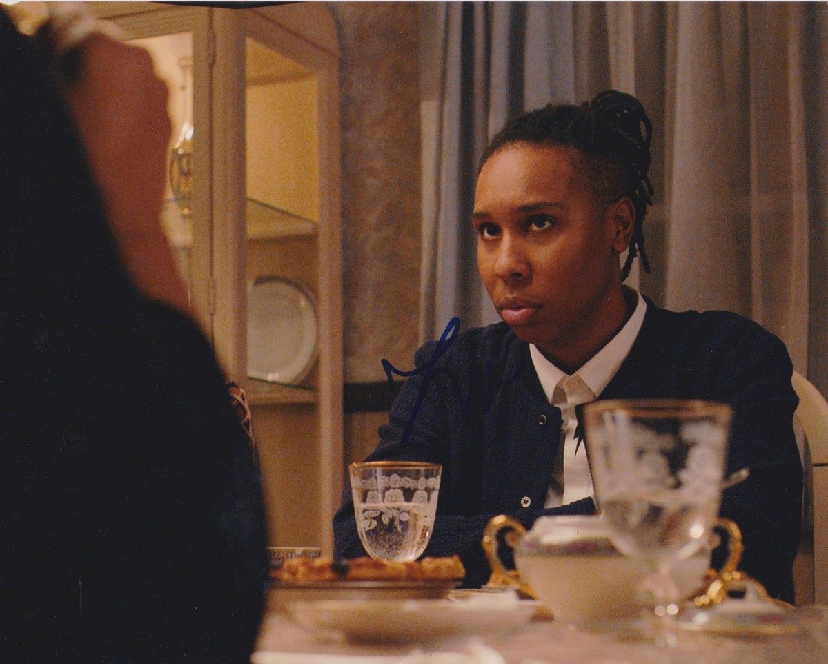 1200x962 Lena Waithe signed Master of None 8x10 photo