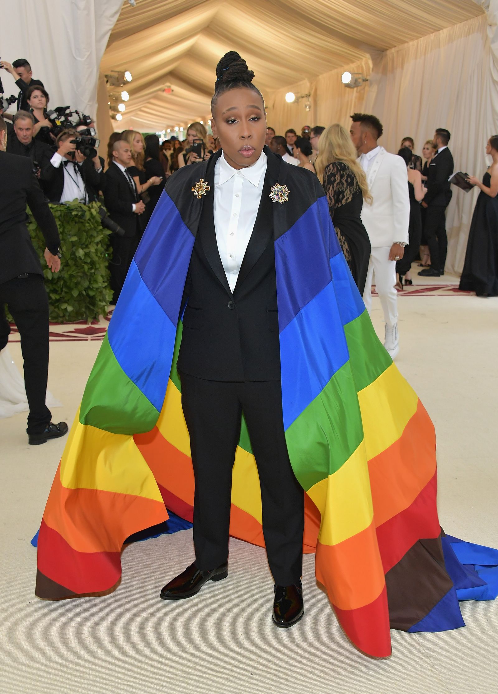 1600x2231 Lena Waithe Wears Rainbow Flag Cape at the Met Gala 2018
