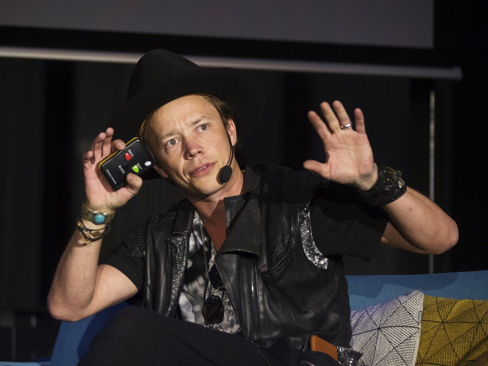 1600x1200 Brock Pierce Net Worth: US Presidential Candidate And 'Mighty Ducks' Star Worth $400M