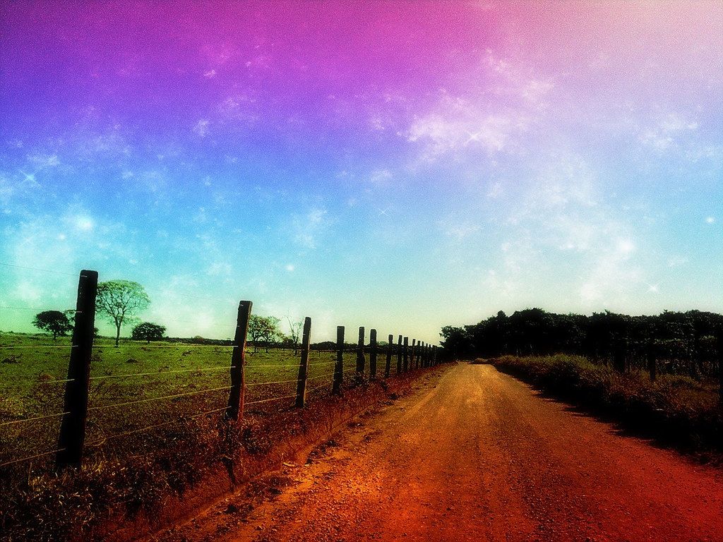 1024x768 Dirt road to heaven
