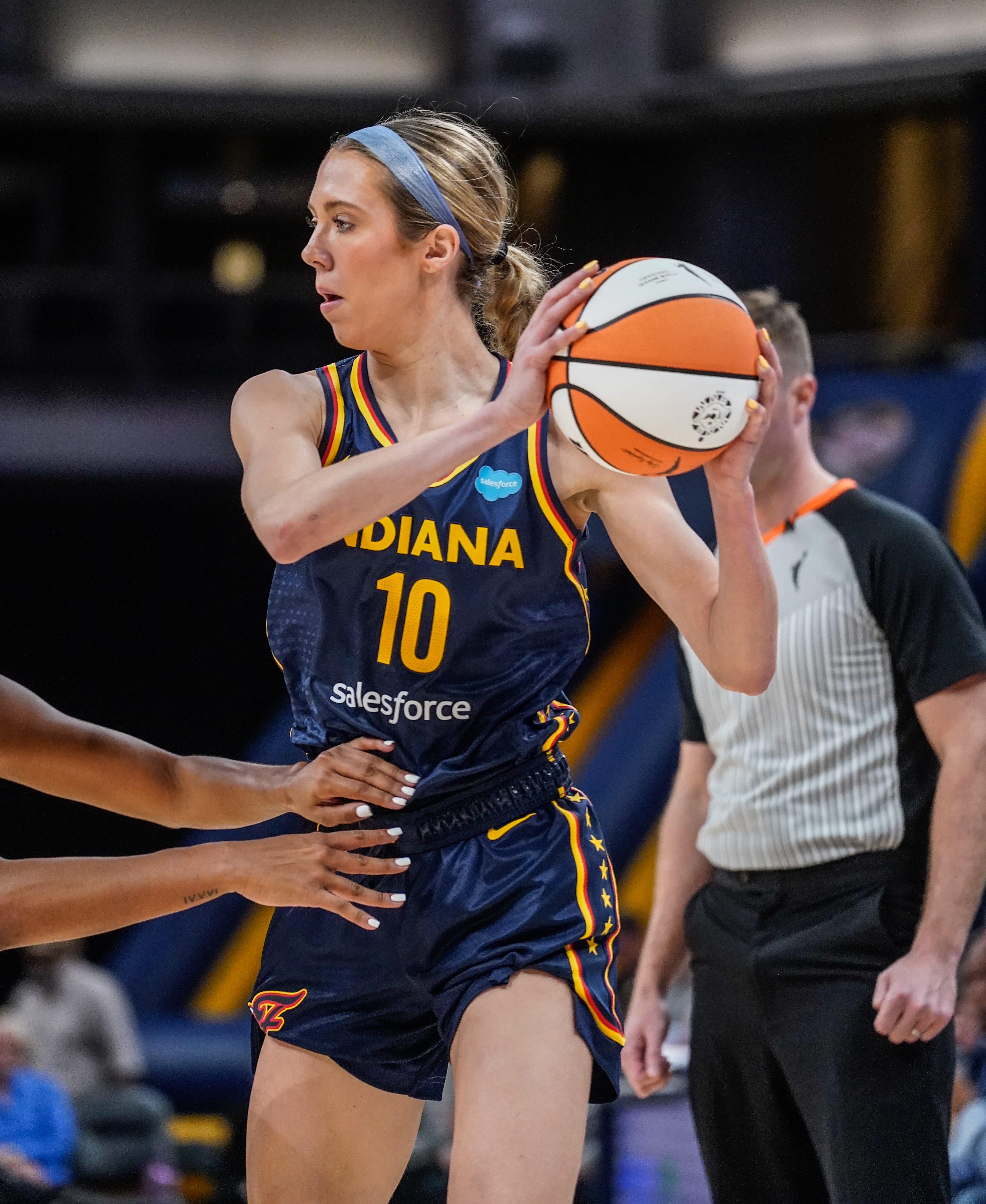 3604x4400 Indiana Fever Lexie Hull Wallpaper