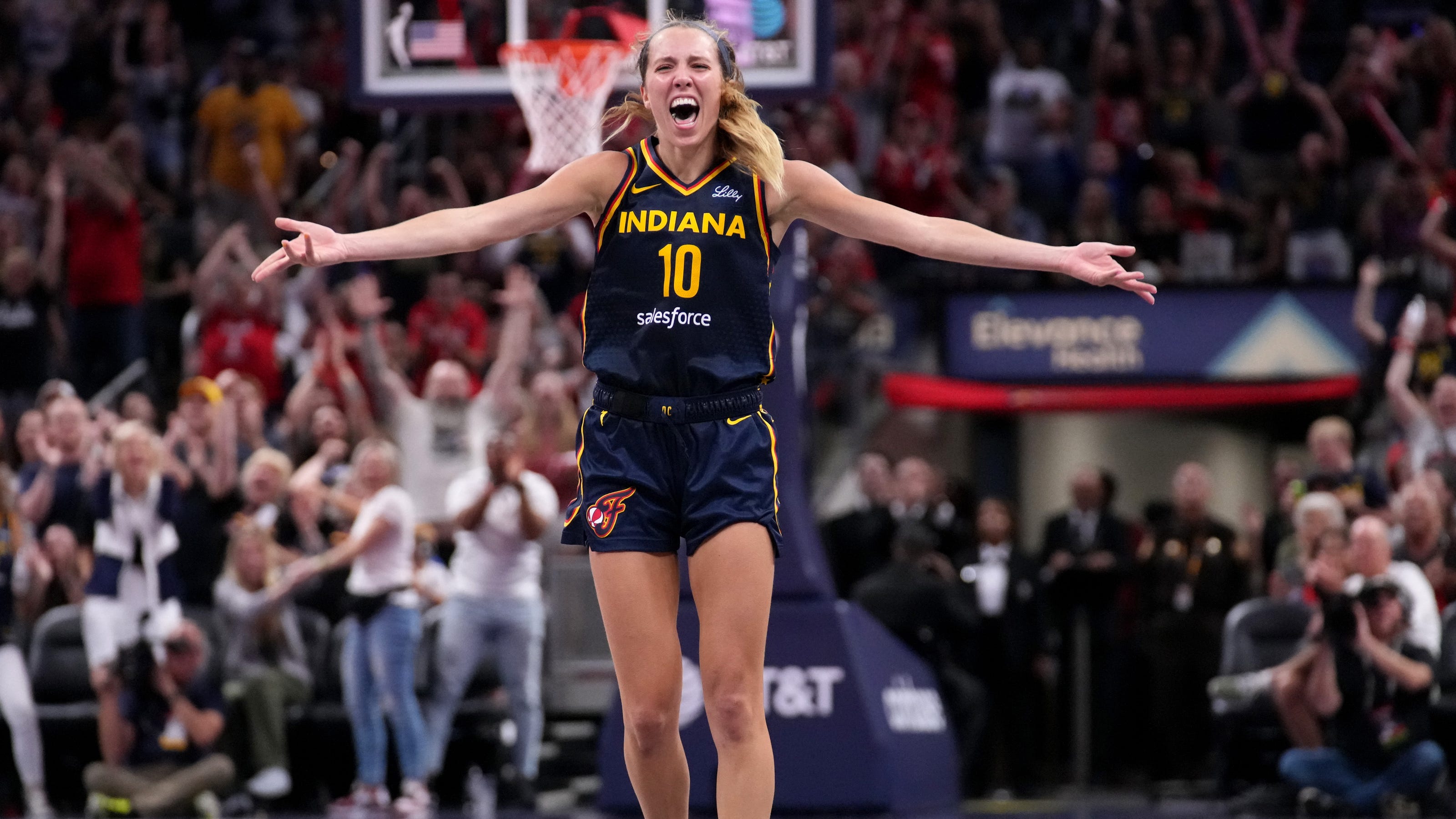 3200x1801 Indiana Fever Lexie Hull Wallpaper
