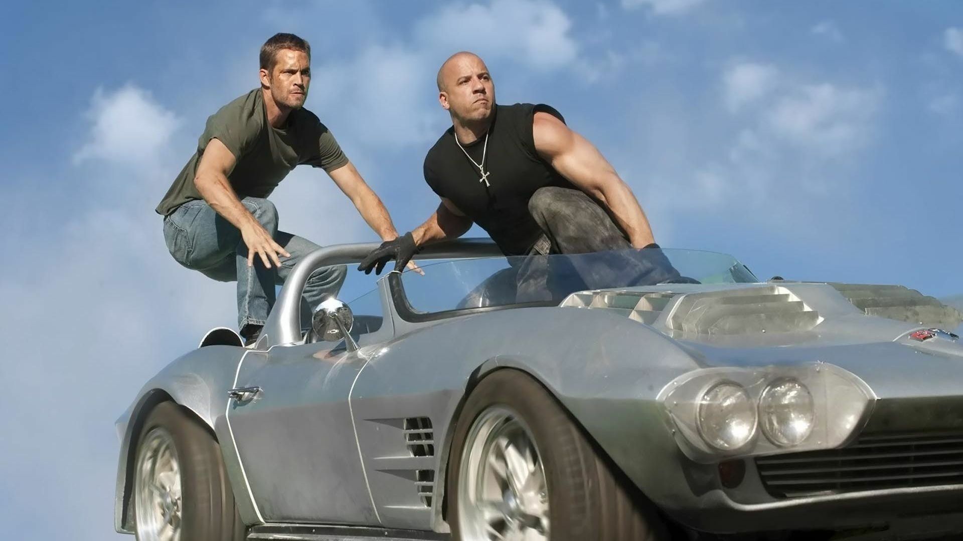 1920x1080 Furious 7 HD Wallpaper: Vin Diesel and Paul Walker in Actionx1080