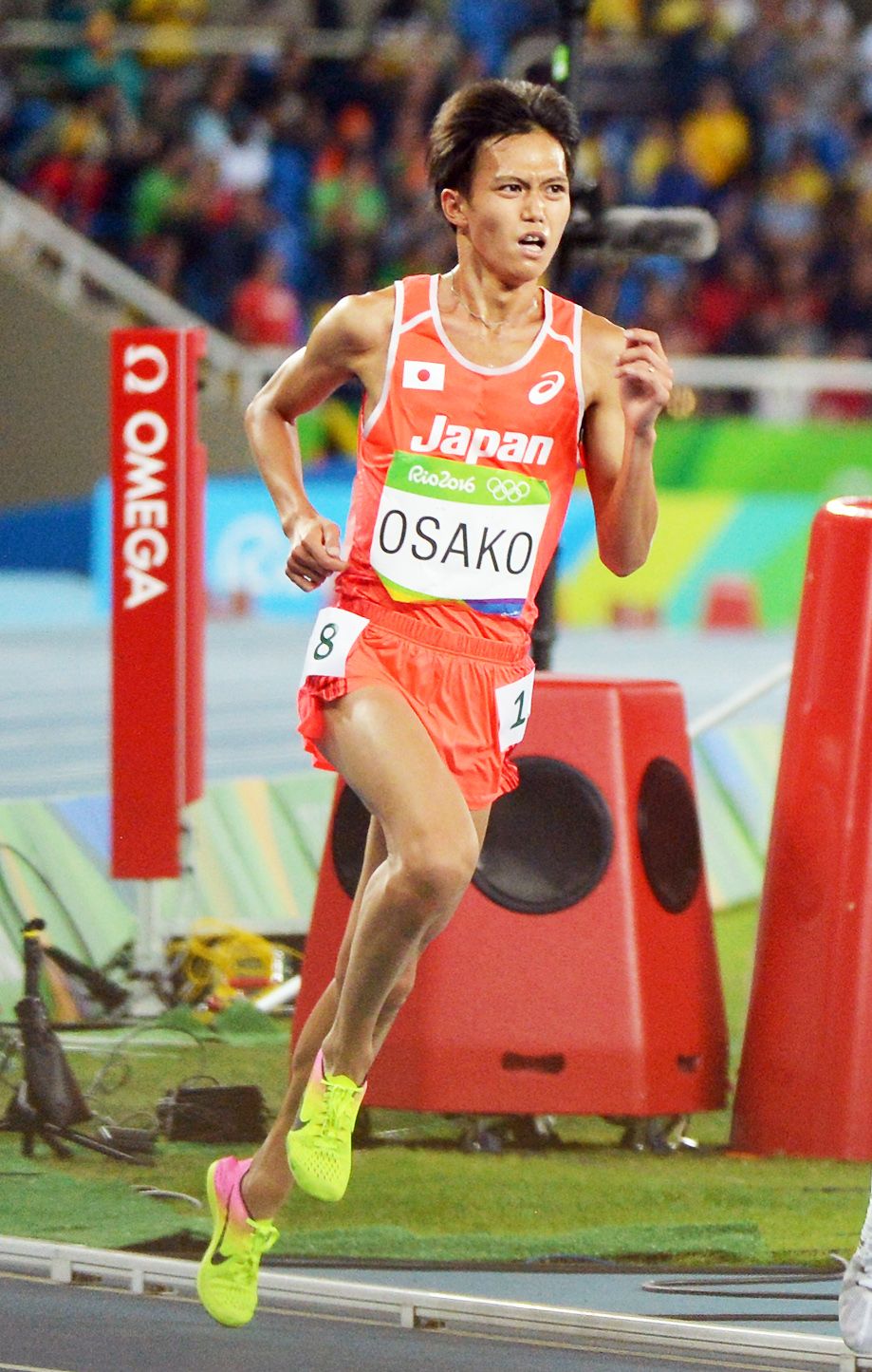 919x1445 Suguru Osako 2016