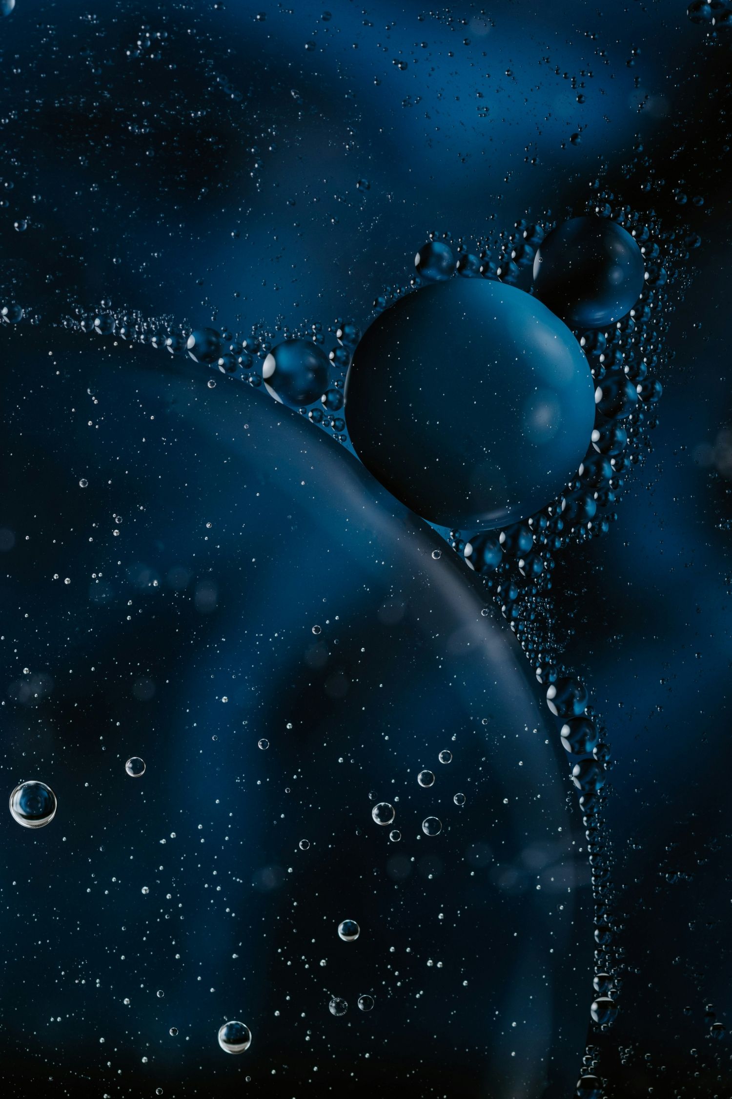 1500x2250 Abstract Black Balls Water Droplets