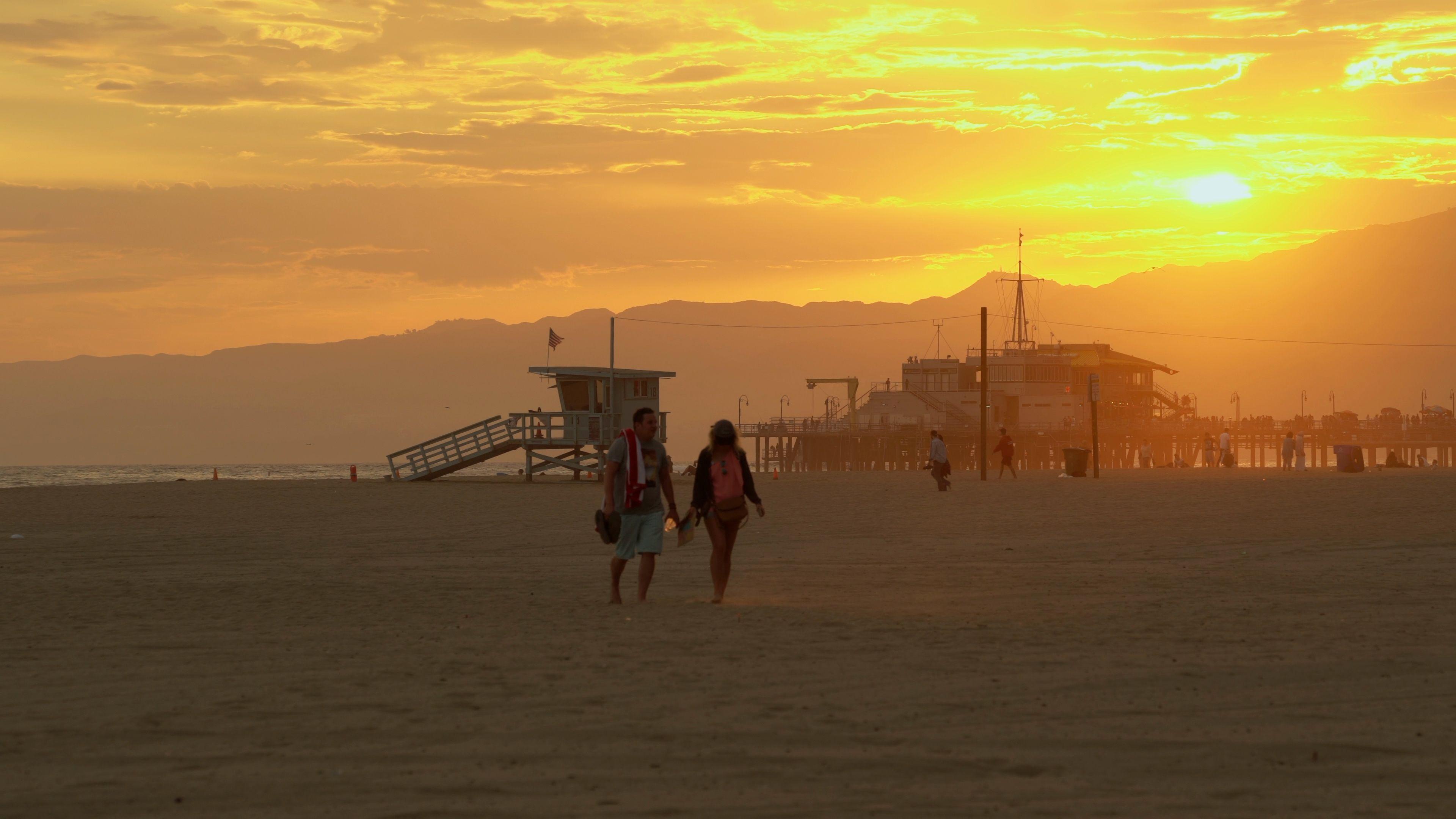 3840x2160 Good Amazing Tropical Sunset At Santa Monica Beach