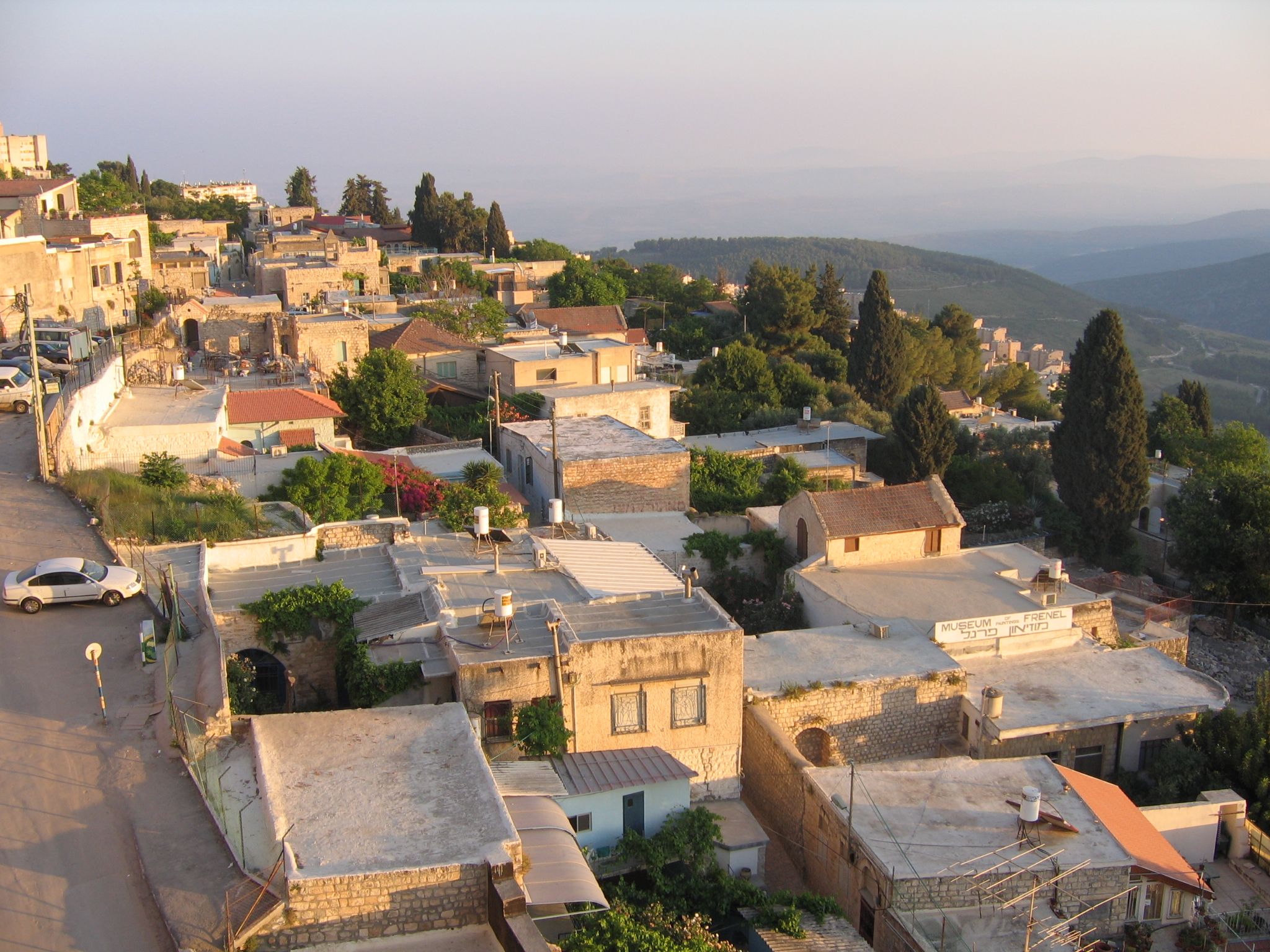 2048x1536 Safed