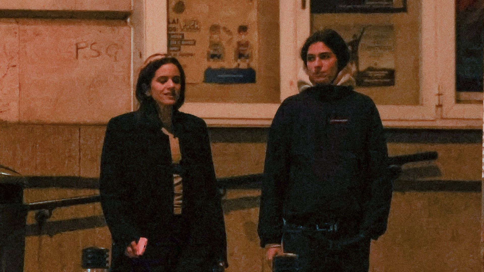 1920x1080 Rosalía and Loli Bahía were spotted again after New Year's Eve getaway