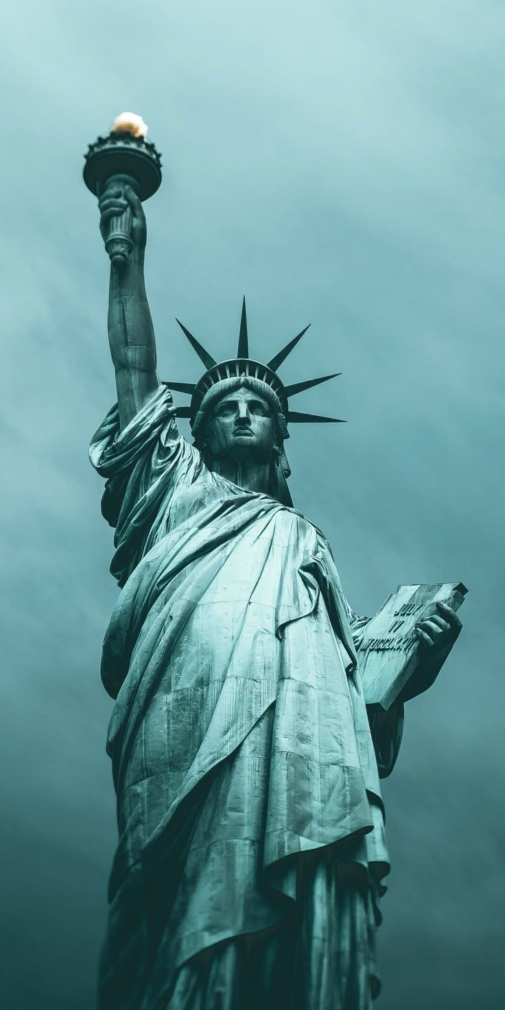 736x1472 statue of liberty wallpaper