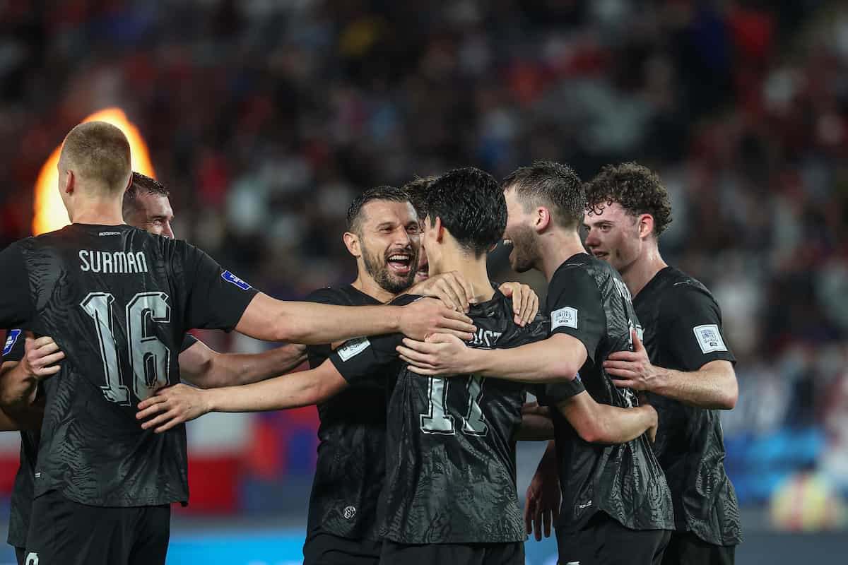 1200x800 NZ Football