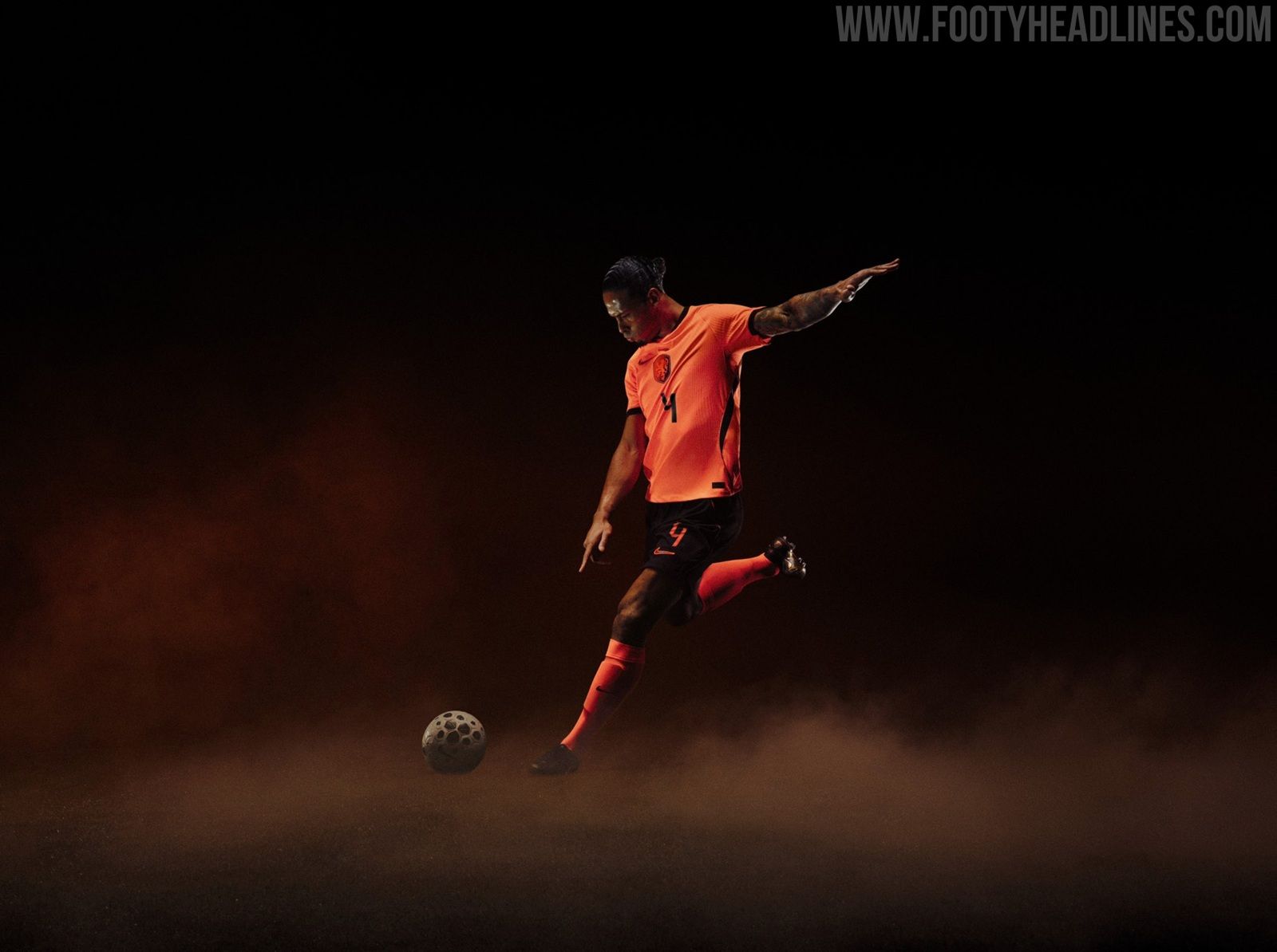 1600x1194 Netherlands 2026 World Cup Home & Away Kits Released Pitch Debut