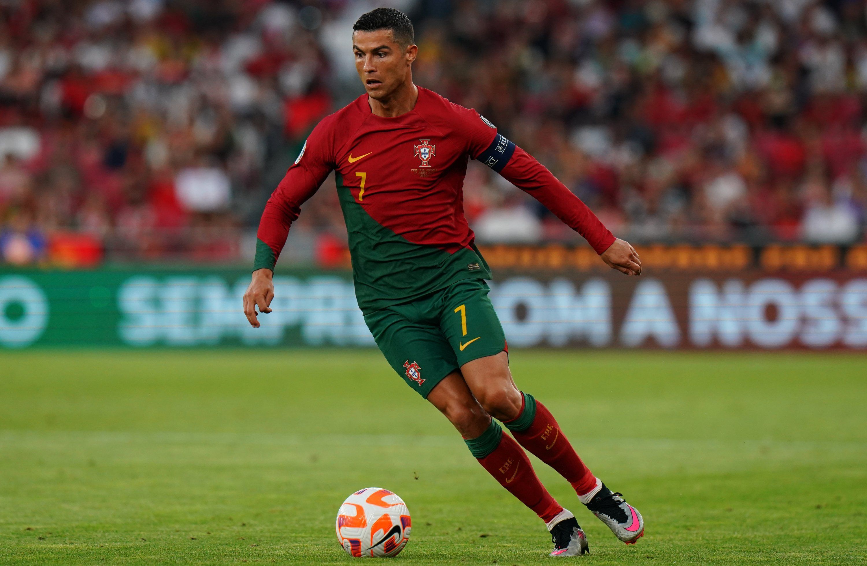 3000x1960 Ronaldo to kick beyond time in quest for 2026 World Cup encore