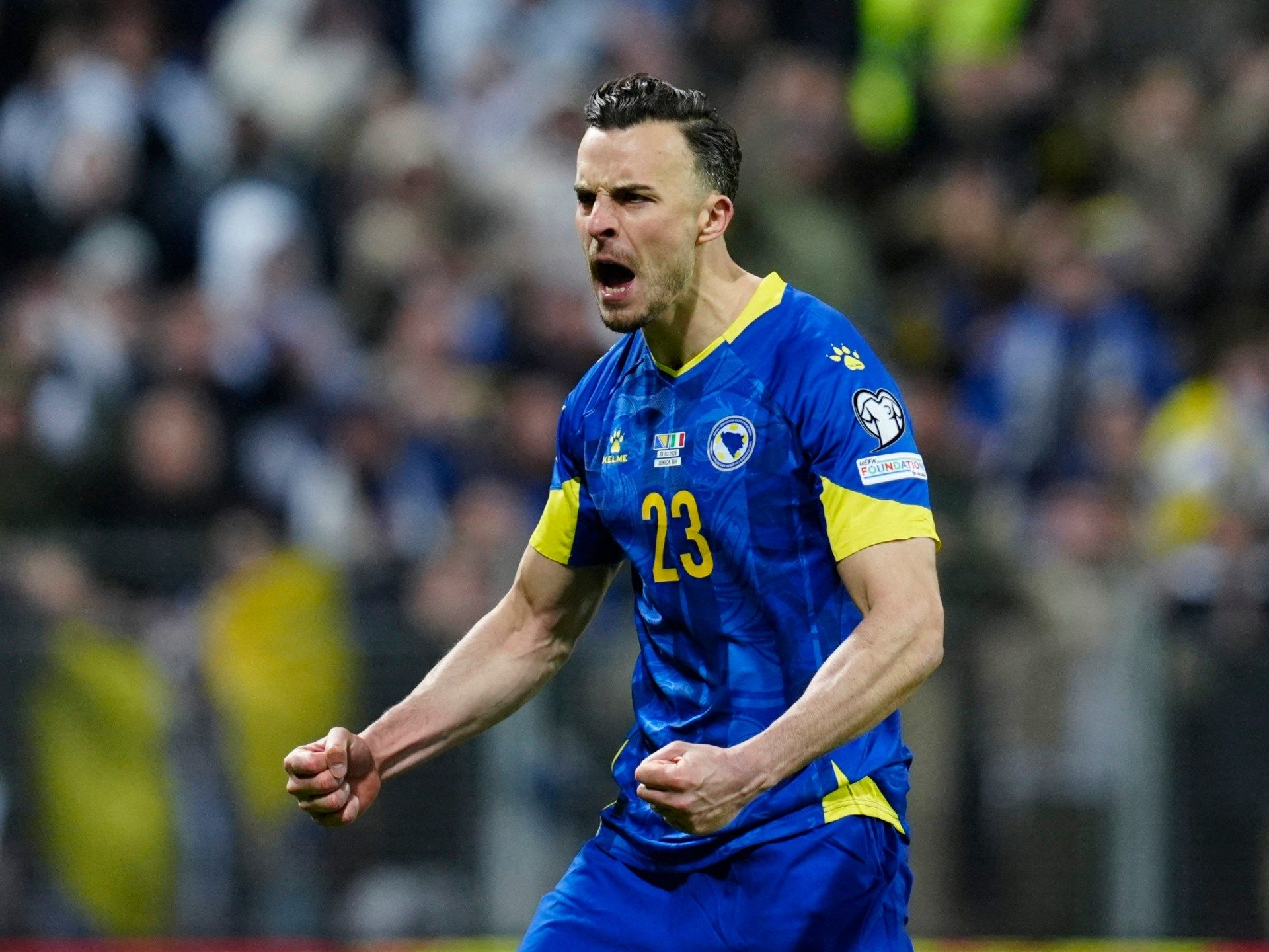 1920x1440 Bosnia and Herzegovina beat Italy on penalties: World Cup playoff