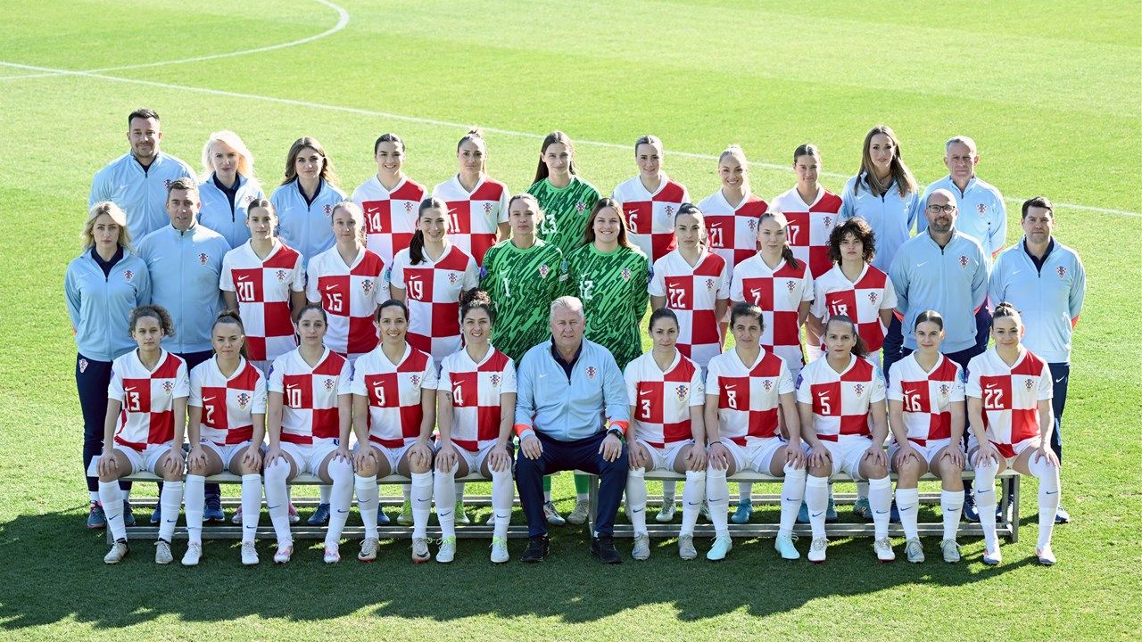 1280x720 A national team (W) Football Federation