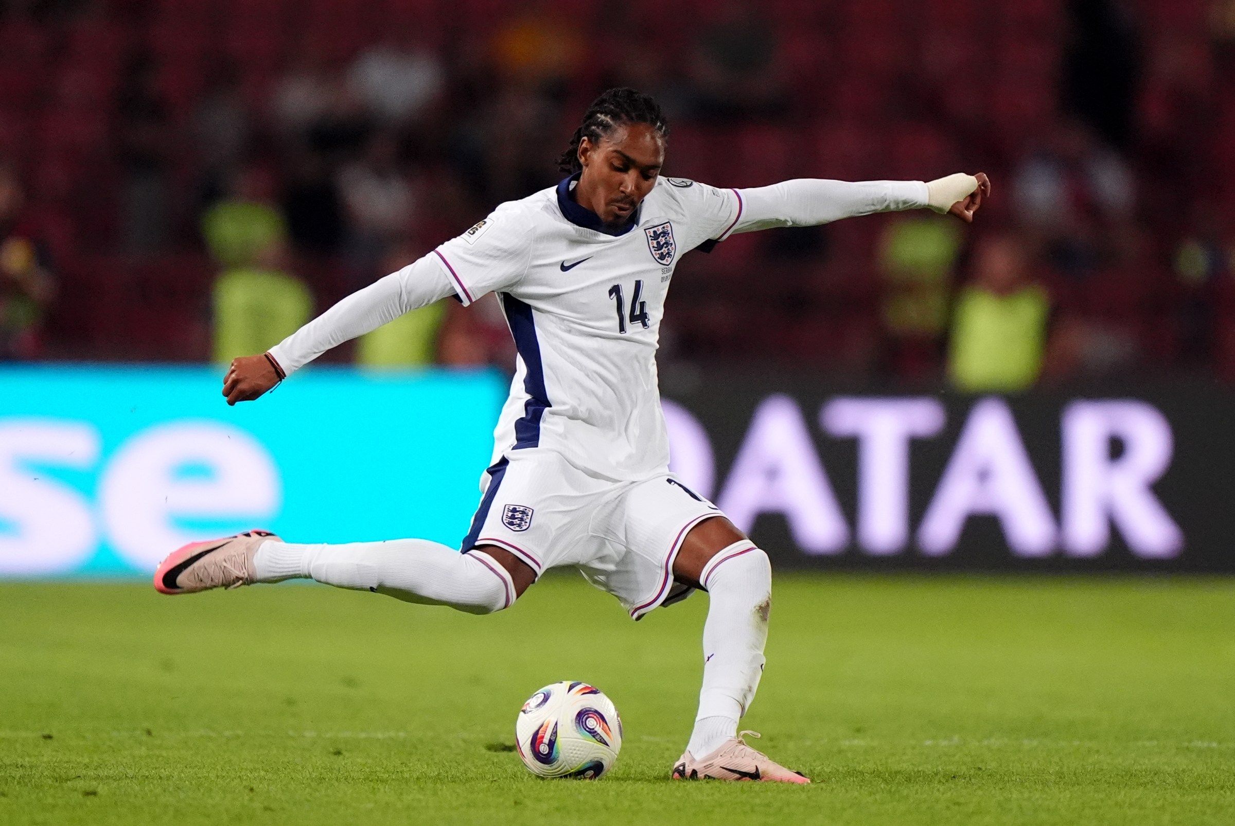 2400x1605 International Round Up: Summing Up The Action From The Break. Cartilage Free Captain