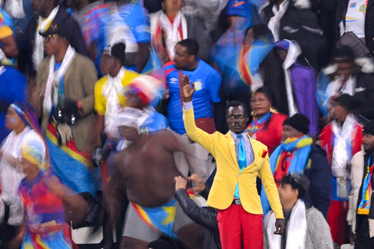 1280x853 Congolese superfan goes viral for standing like a literal statue for entirety of soccer matches