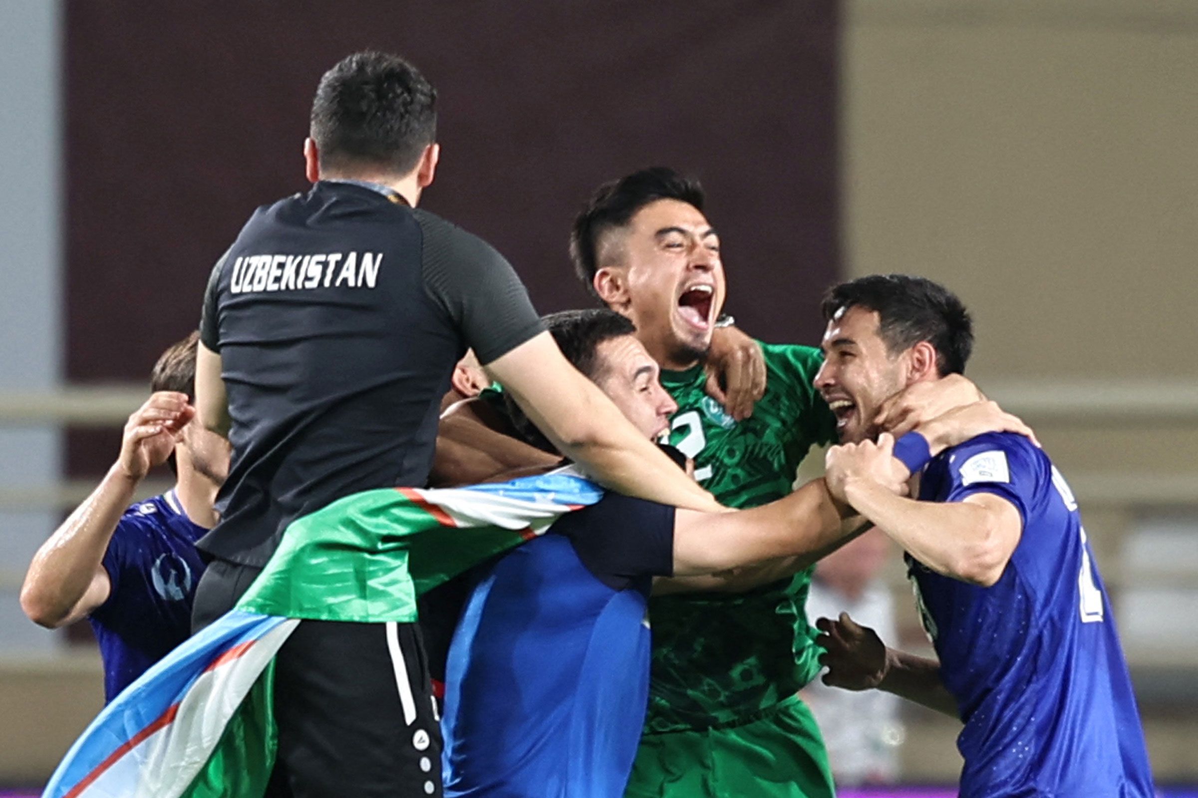 2400x1600 Uzbekistan secure World Cup debut after draw against UAE, first ever Central Asian nation to qualify