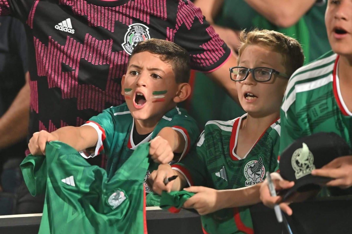 1200x799 Mexico ends school year six weeks early for World Cup, 'extraordinary heat wave'