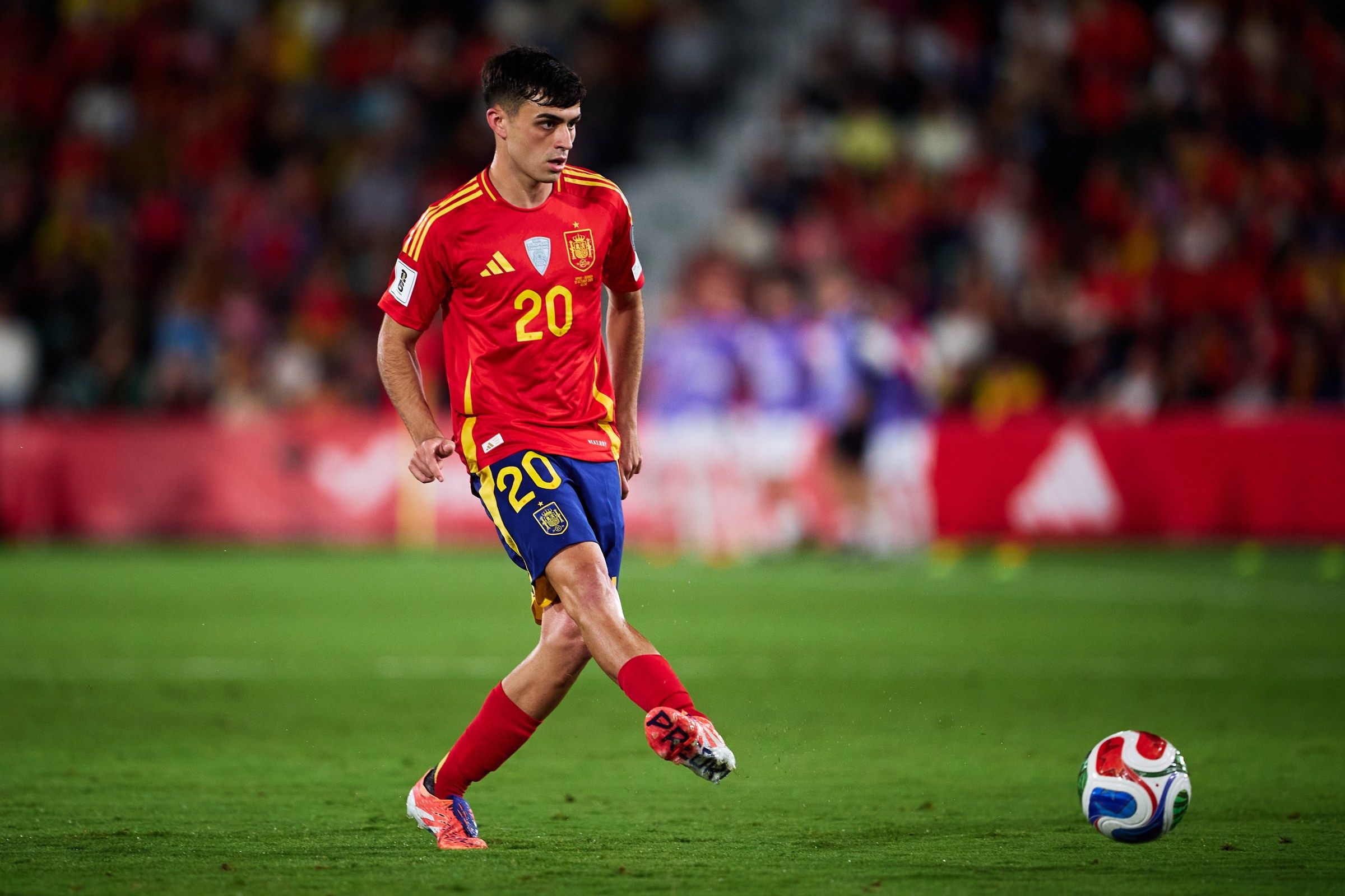 2400x1600 He always puts the team first' boss raves about Pedri after Spain clash