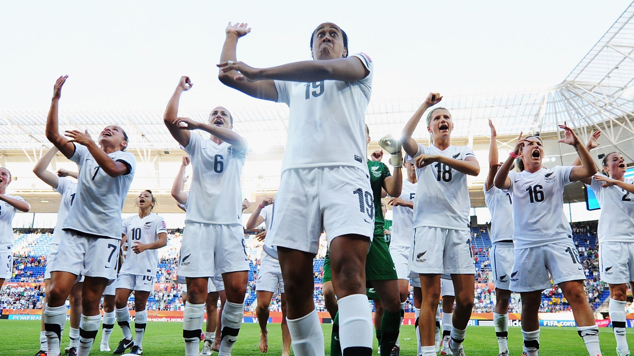 2048x1152 Women's World Cup: Spain and Netherlands players appear to mock Maori haka ahead of tournament