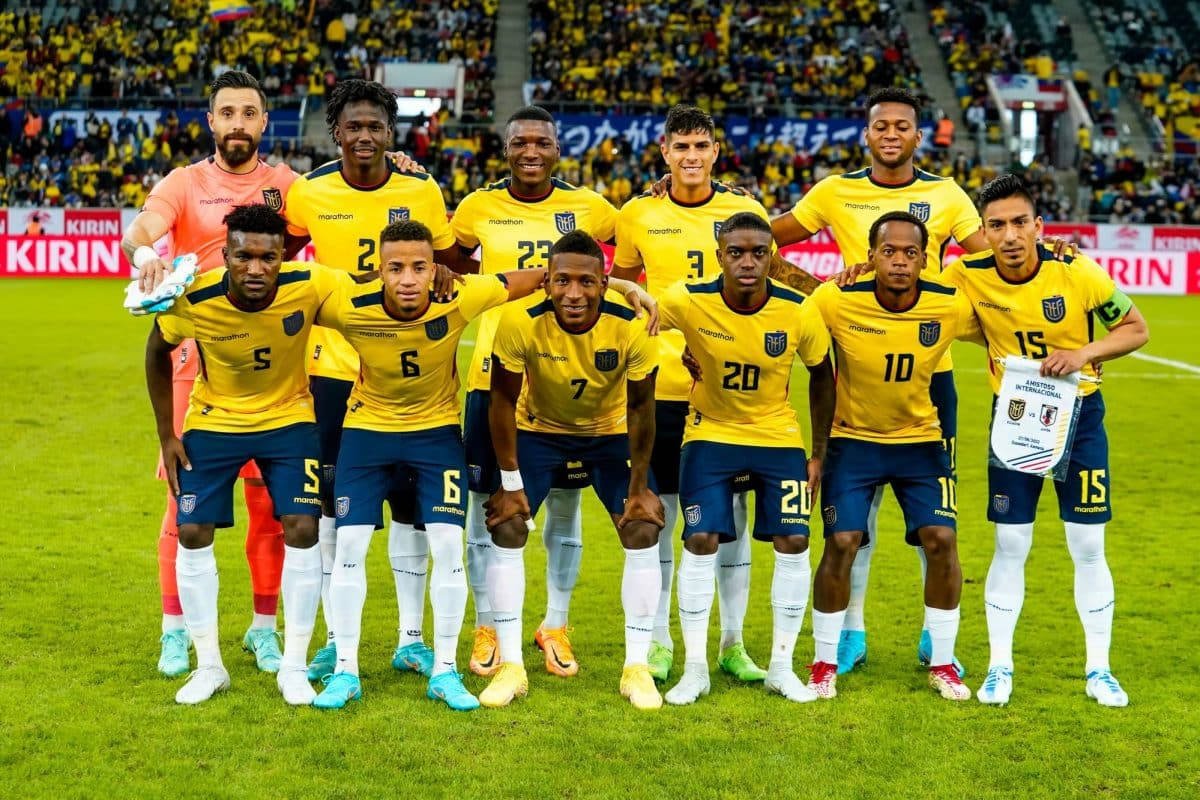 1200x800 Download Ecuador National Football Team World Cup Players Wallpaper