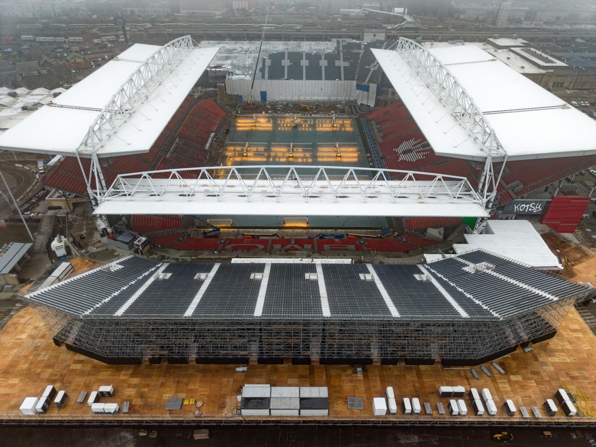 2048x1536 More expansion progress at BMO Field for the World Cup