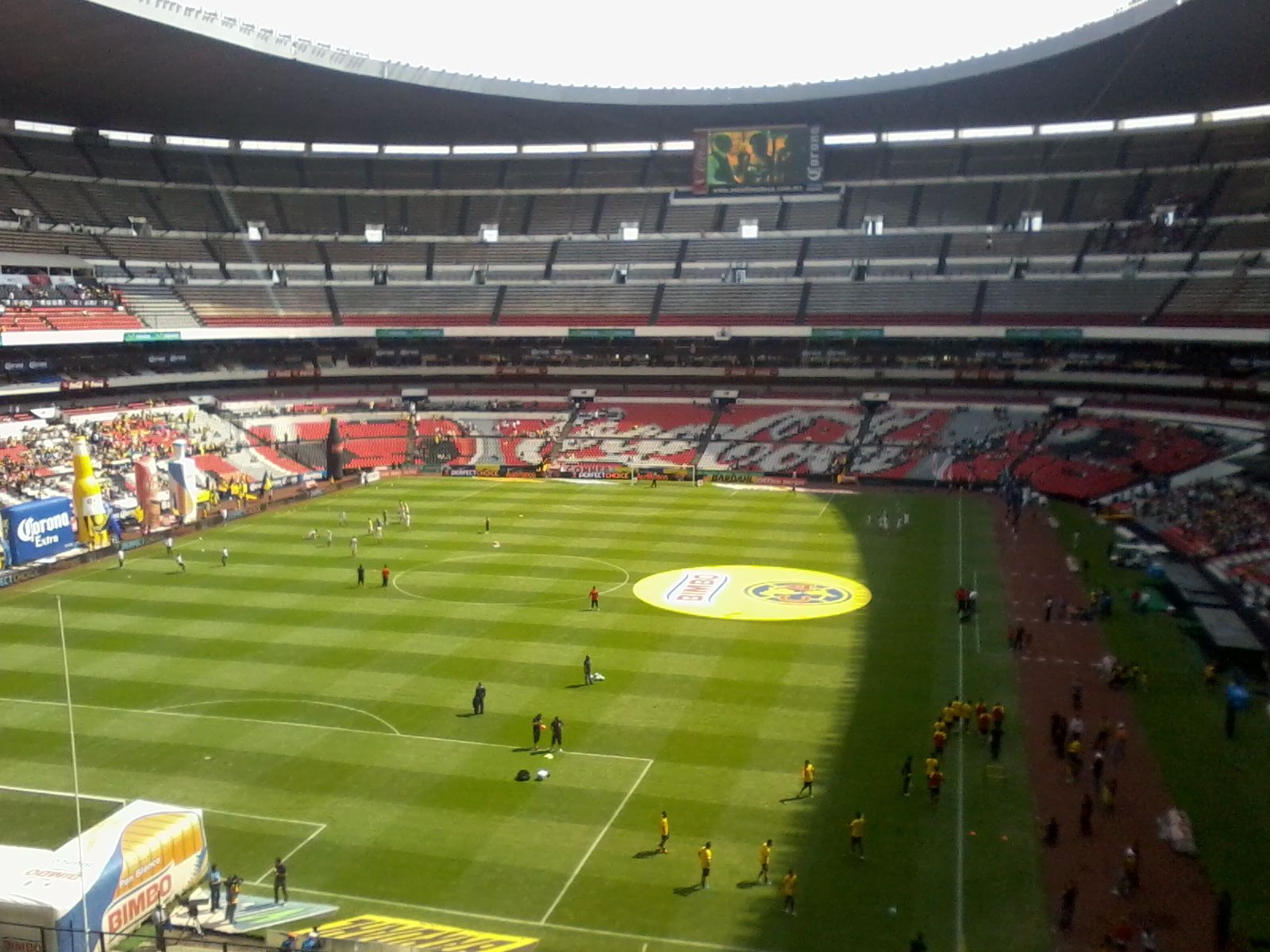1600x1200 Estadio Azteca (2011 09 25)