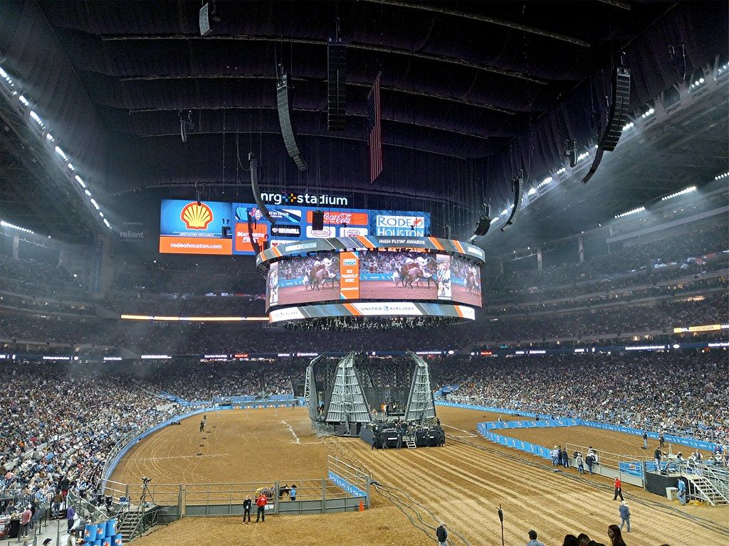 1024x768 HoustonLiveStockShowRodeo. It's Rodeo time! Houston Livesto