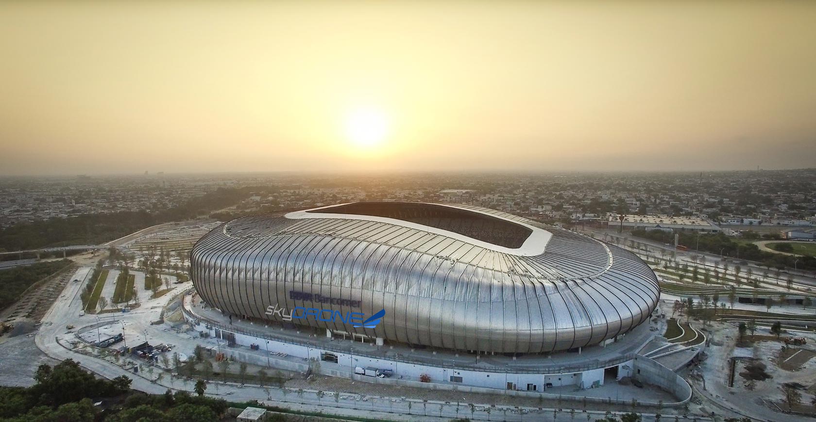 1680x870 Estadio BBVA Bancomer. C&O Powder Coatings