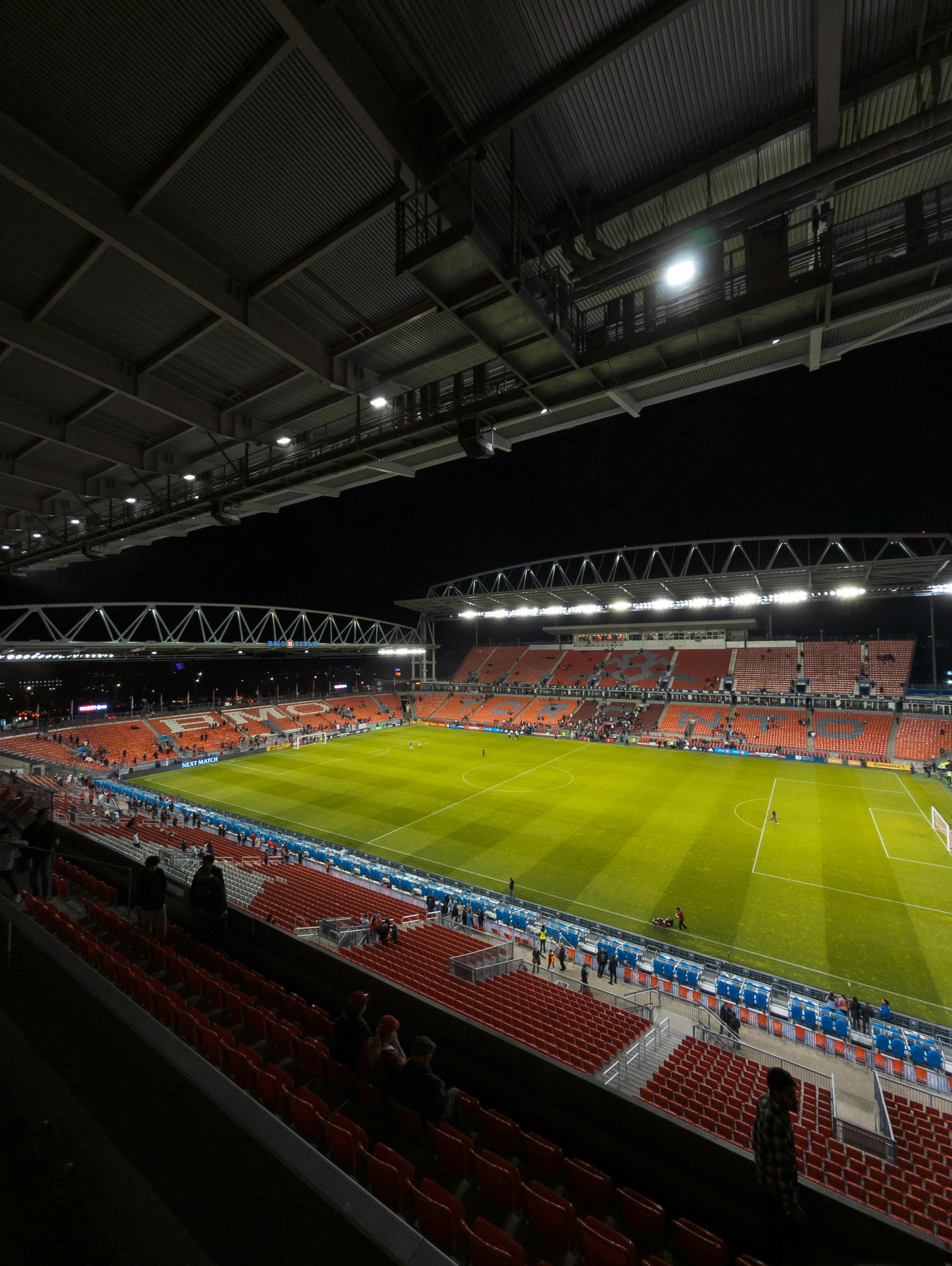 3000x3990 View of the BMO Field at Exhibition Place in Toronto, Ontario, Canada · Free